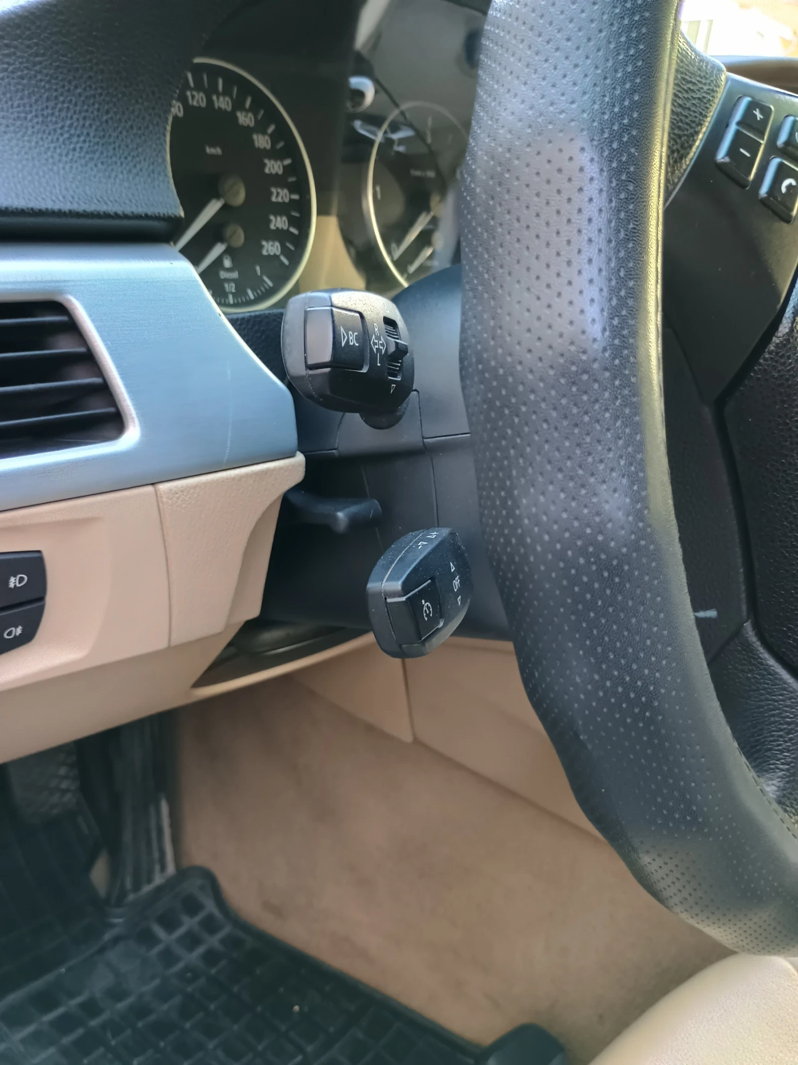 BMW 320 2.0д - изображение 8