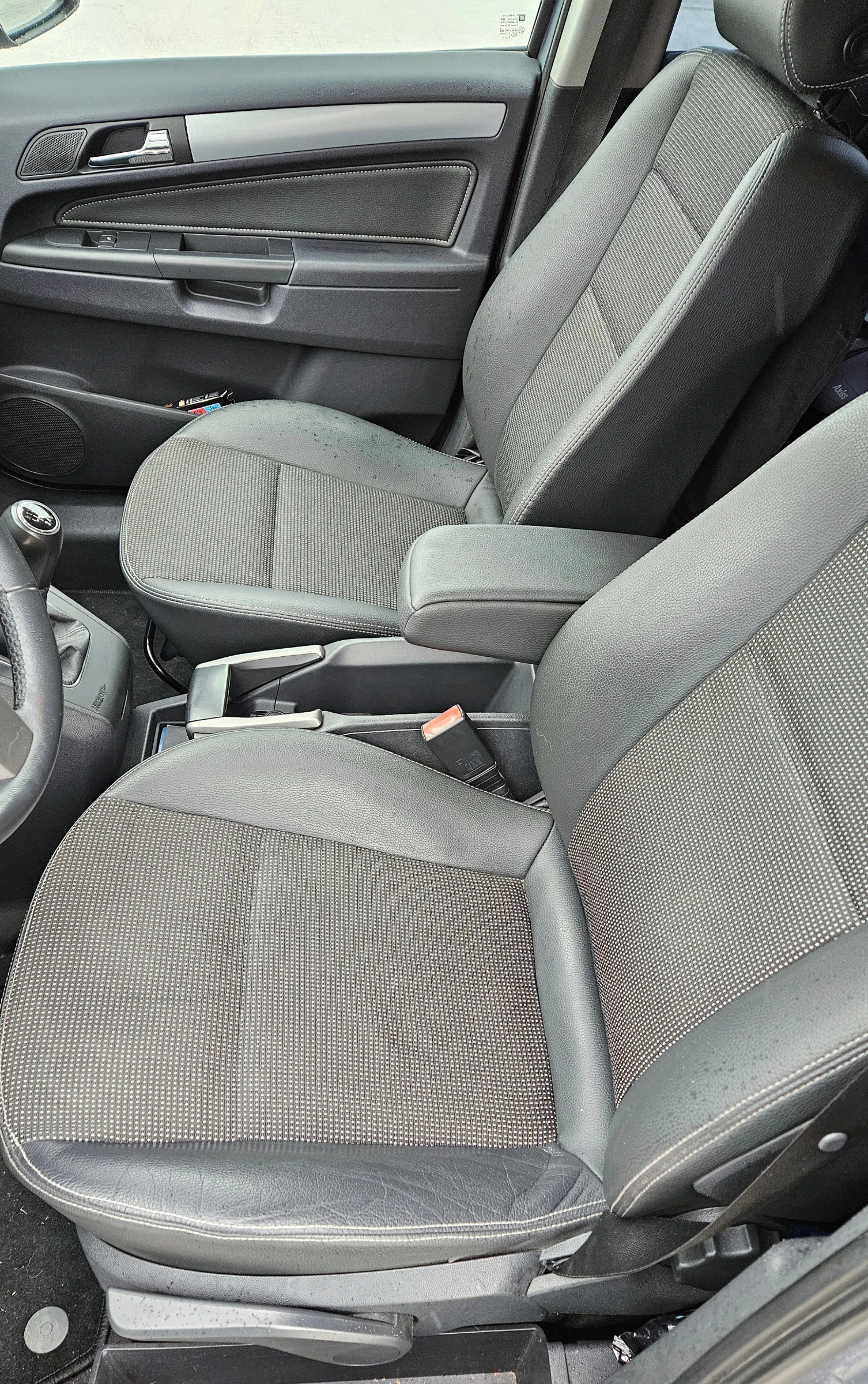 Opel Zafira Cosmo 7местна - изображение 10