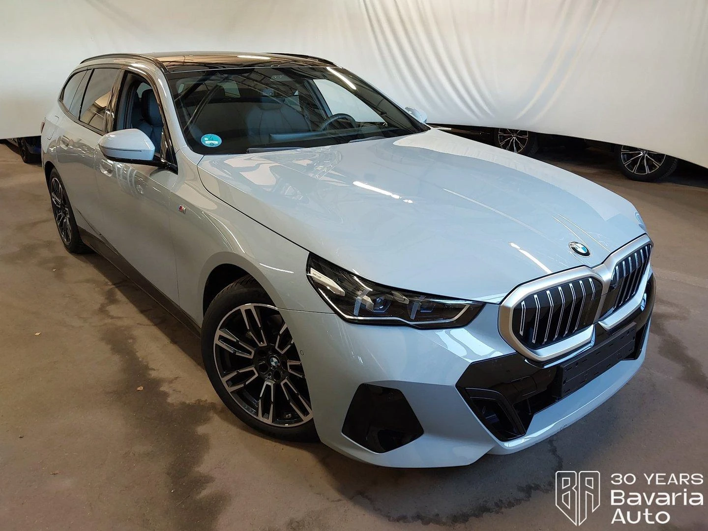 BMW 520 d Touring M Sport Paket Steptronic | Mobile.bg   4