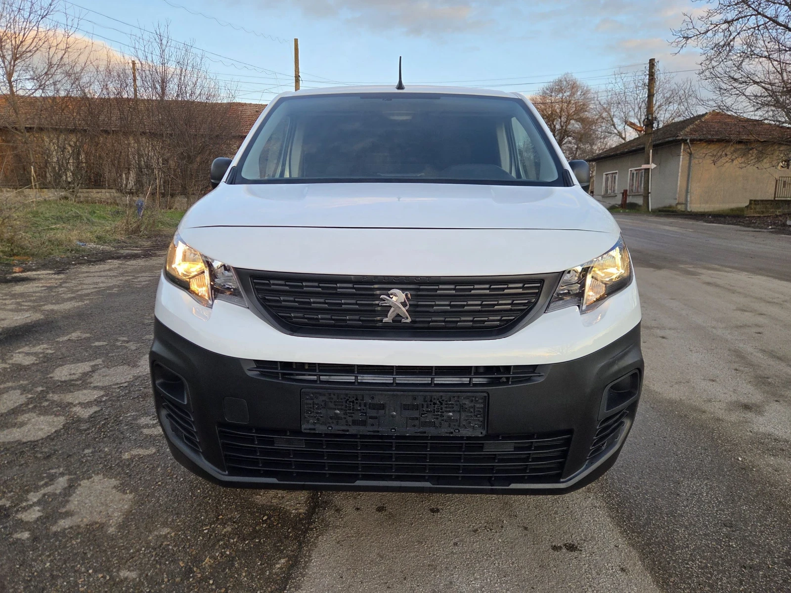 Peugeot Partner 50kw  - изображение 3