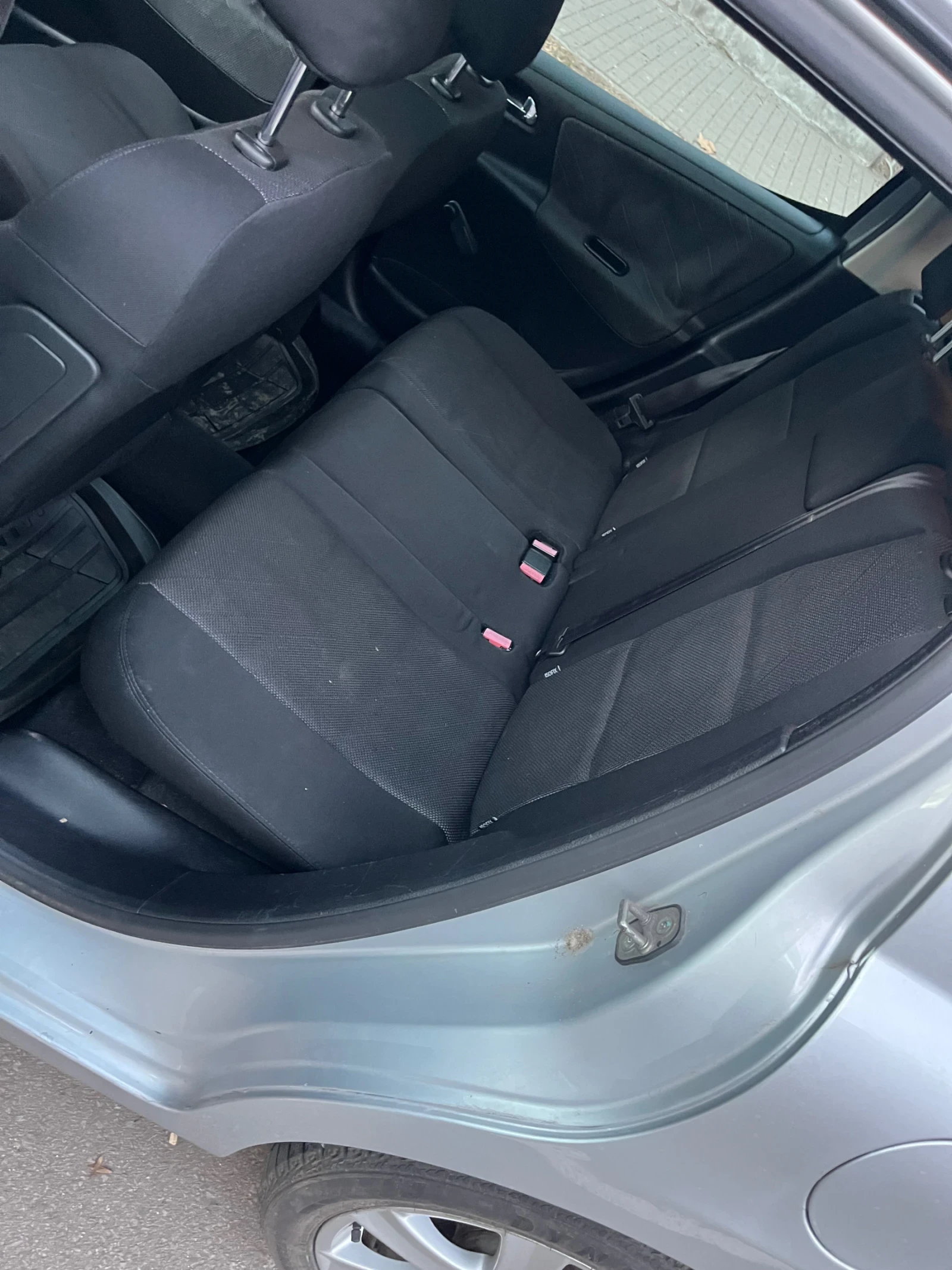 Peugeot 207 SW - изображение 9