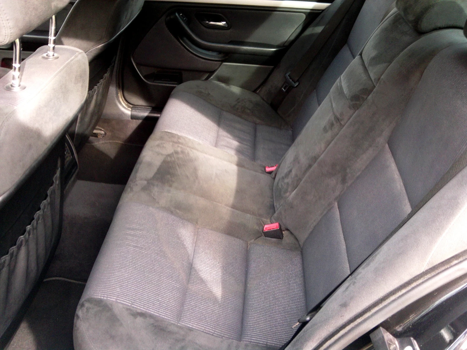 BMW 523 i ///M LPG M/T, снимка 9 - Автомобили и джипове - 53564923