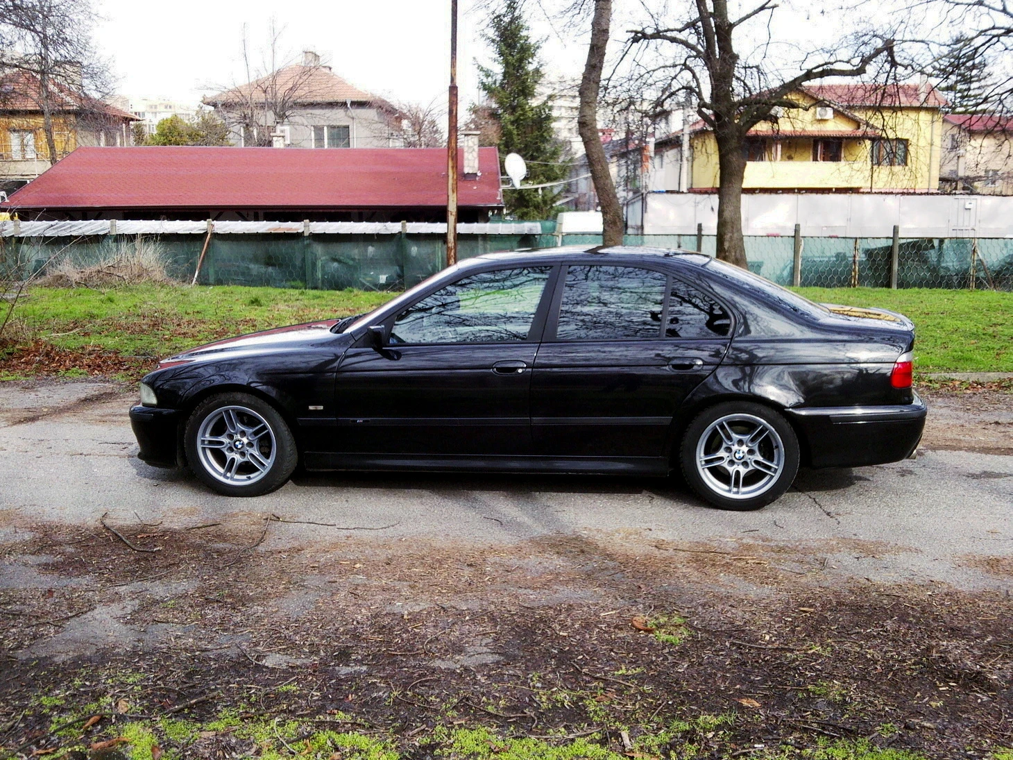 BMW 523 i ///M LPG M/T - изображение 8