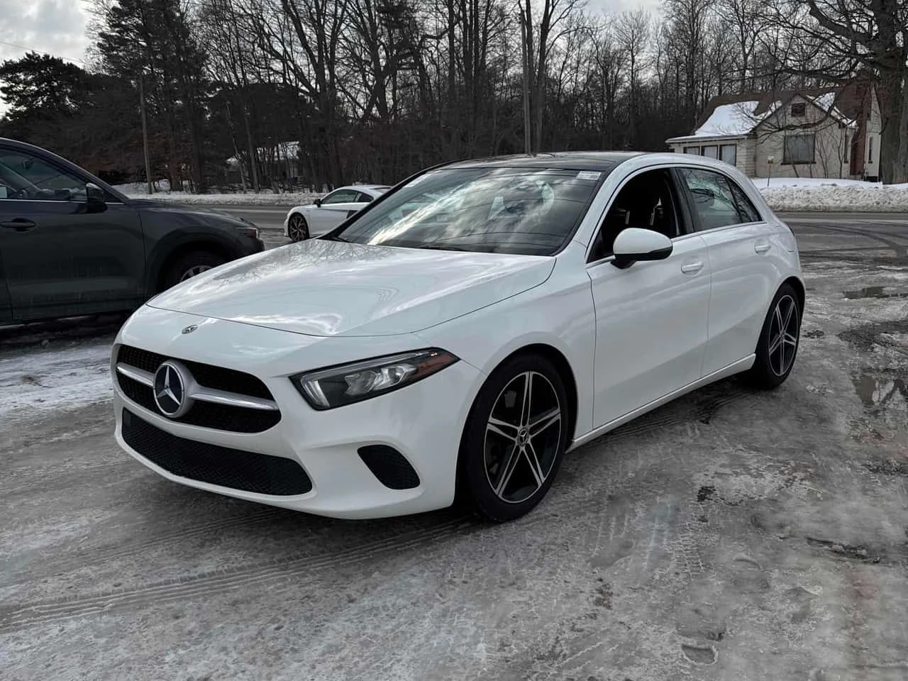 Mercedes-Benz A 250 * CARFAX * ДВА КЛЮЧА* ПАНОРАМА* 