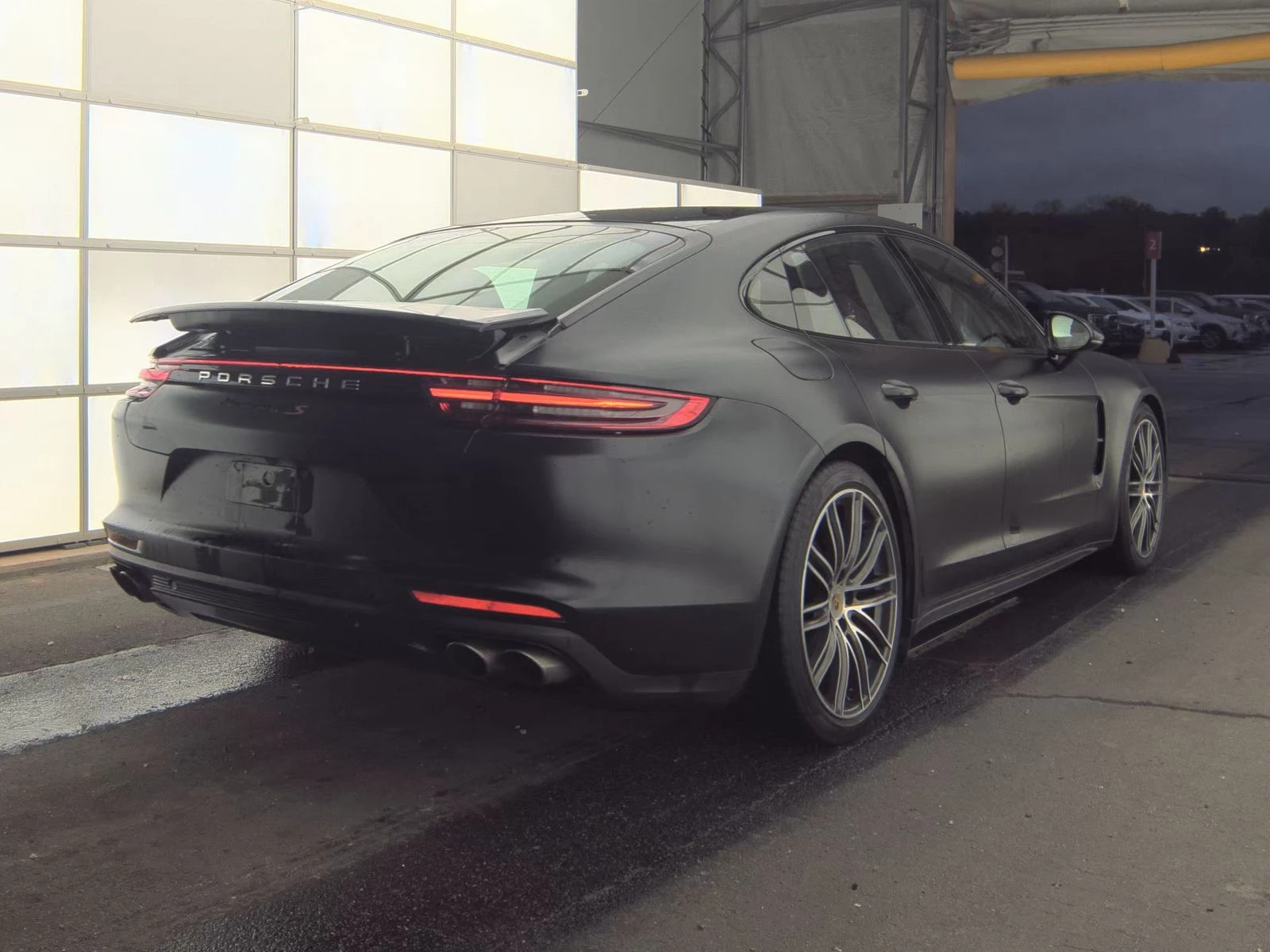 Porsche Panamera 4S, снимка 4 - Автомобили и джипове - 53829312