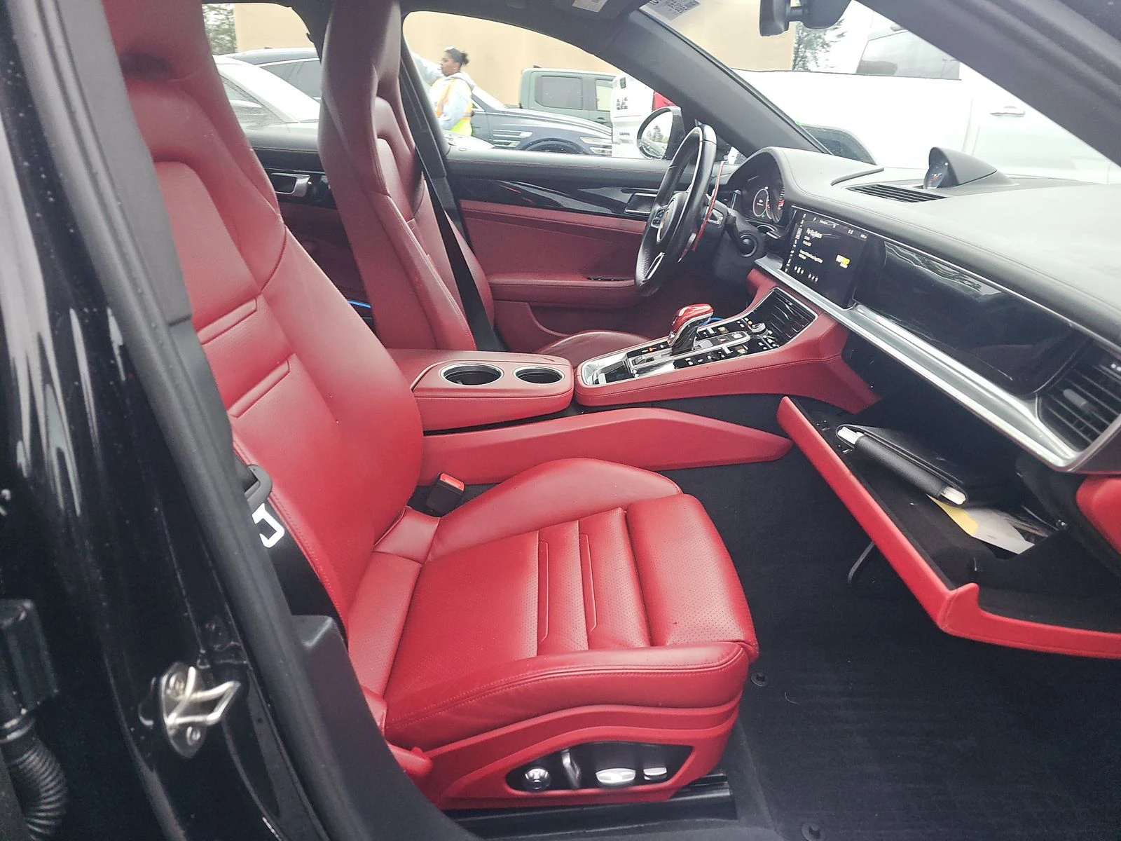 Porsche Panamera 4S, снимка 13 - Автомобили и джипове - 53829312