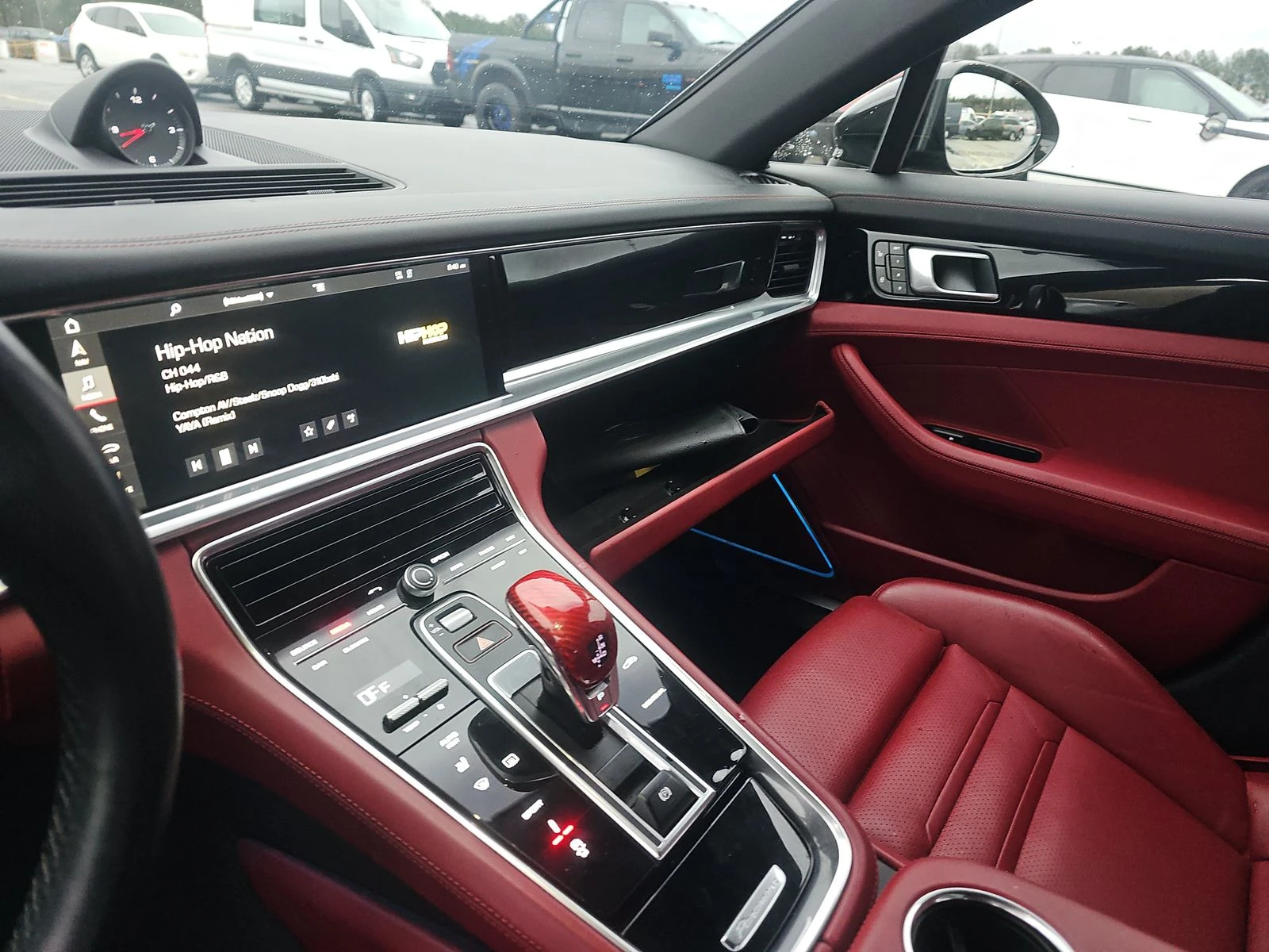 Porsche Panamera 4S, снимка 10 - Автомобили и джипове - 53829312