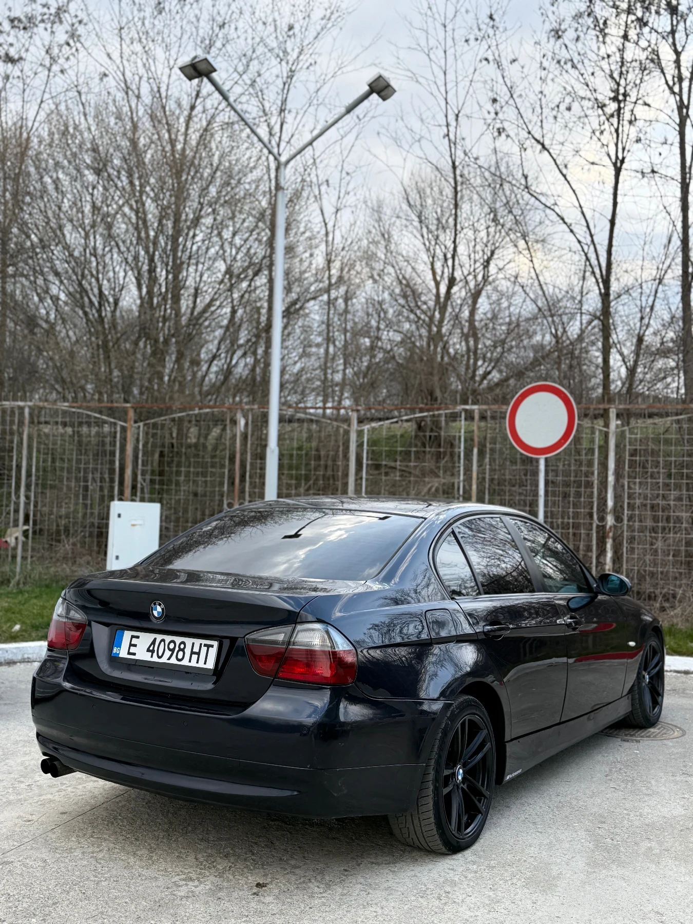 BMW 330 TOP!, снимка 3 - Автомобили и джипове - 53930706