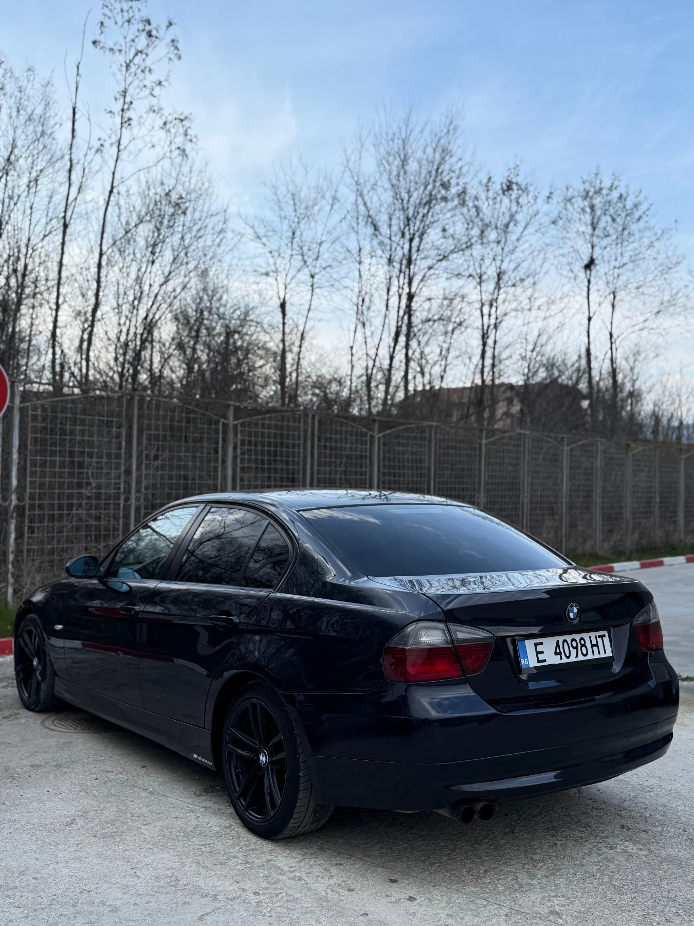 BMW 330 TOP!, снимка 4 - Автомобили и джипове - 53930706
