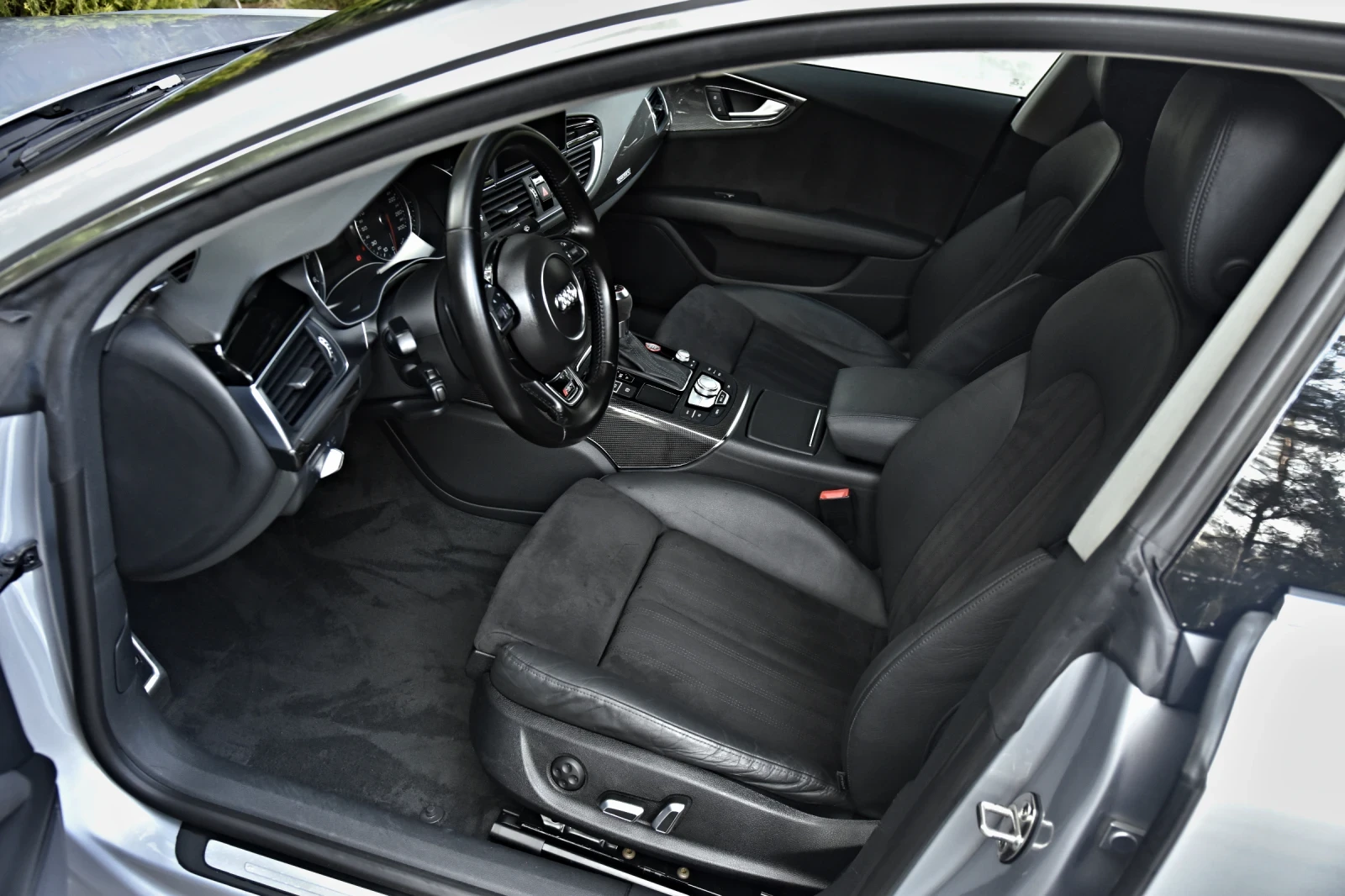 Audi A7 RS-OPTIC Full Full CARBON, снимка 9 - Автомобили и джипове - 54053192