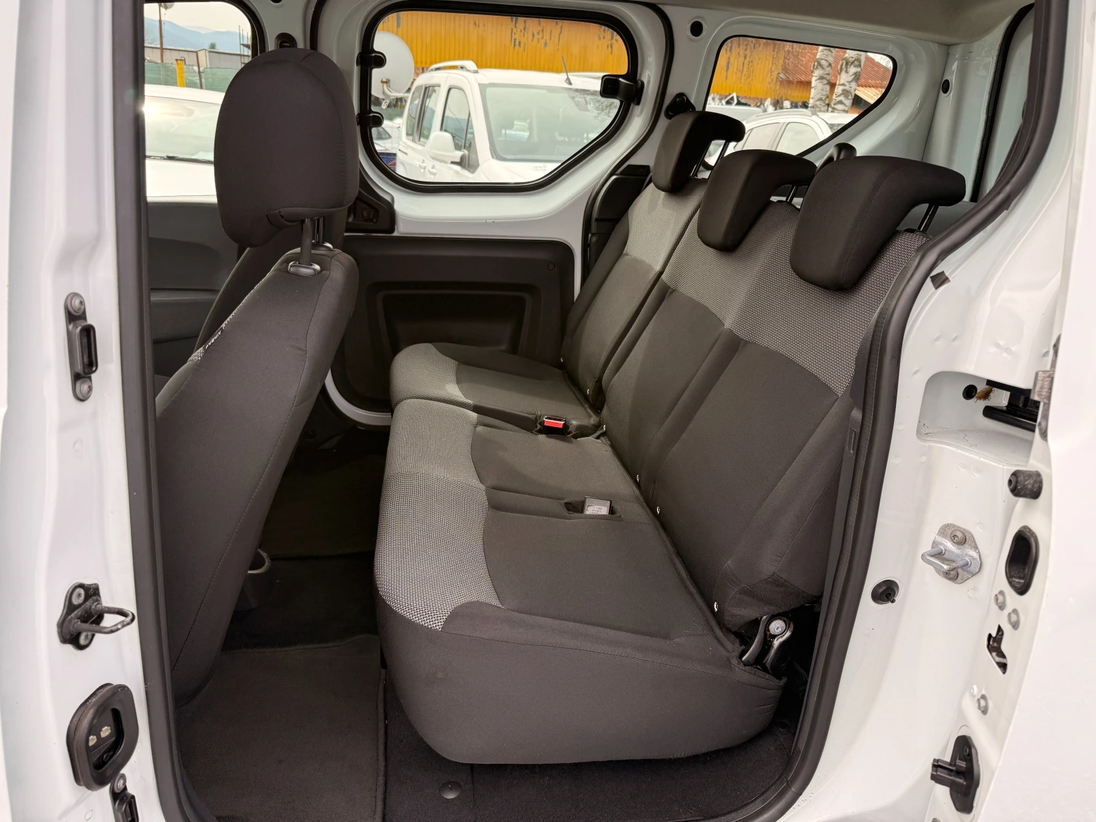 Dacia Dokker 1.6i �����;��� ��������� �����;EU6;TUV;COC;GERMANY | Mobile.bg � ����������� 14