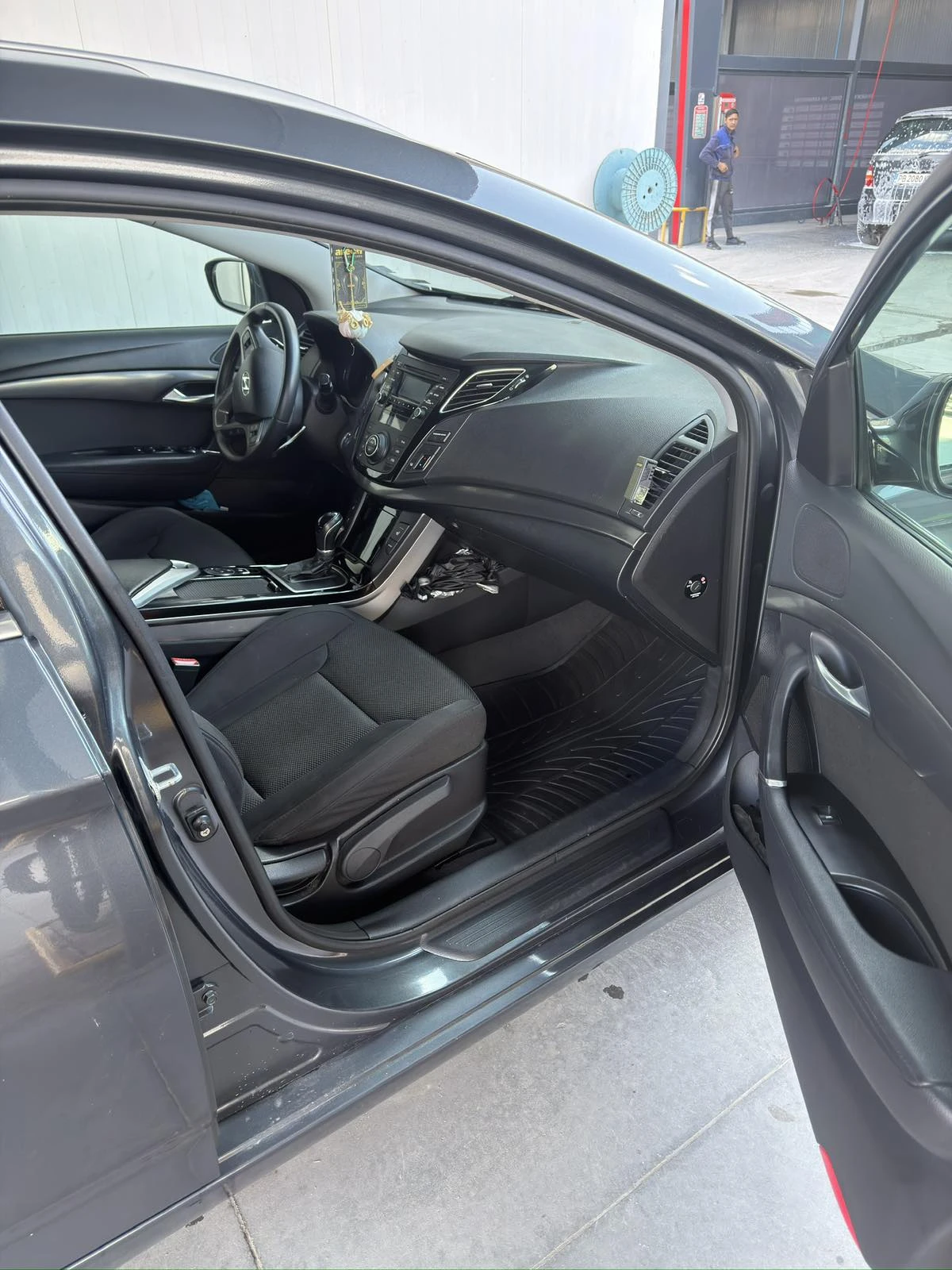 Hyundai I40, снимка 14 - Автомобили и джипове - 54286763