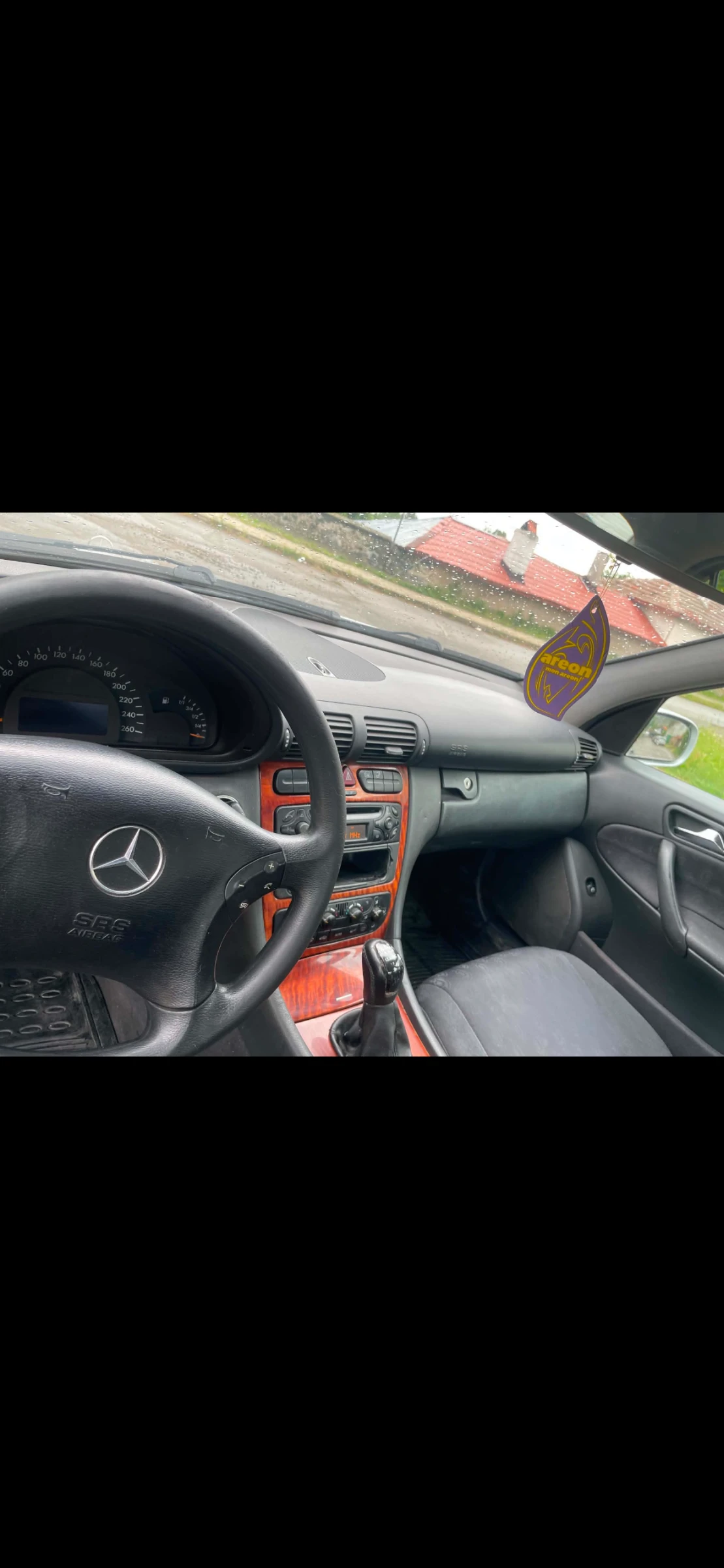 Mercedes-Benz C 200, снимка 8 - Автомобили и джипове - 54626338