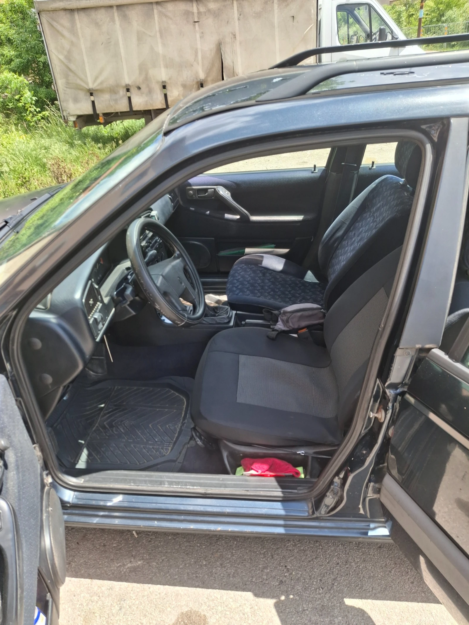 VW Passat, снимка 15 - Автомобили и джипове - 54667569