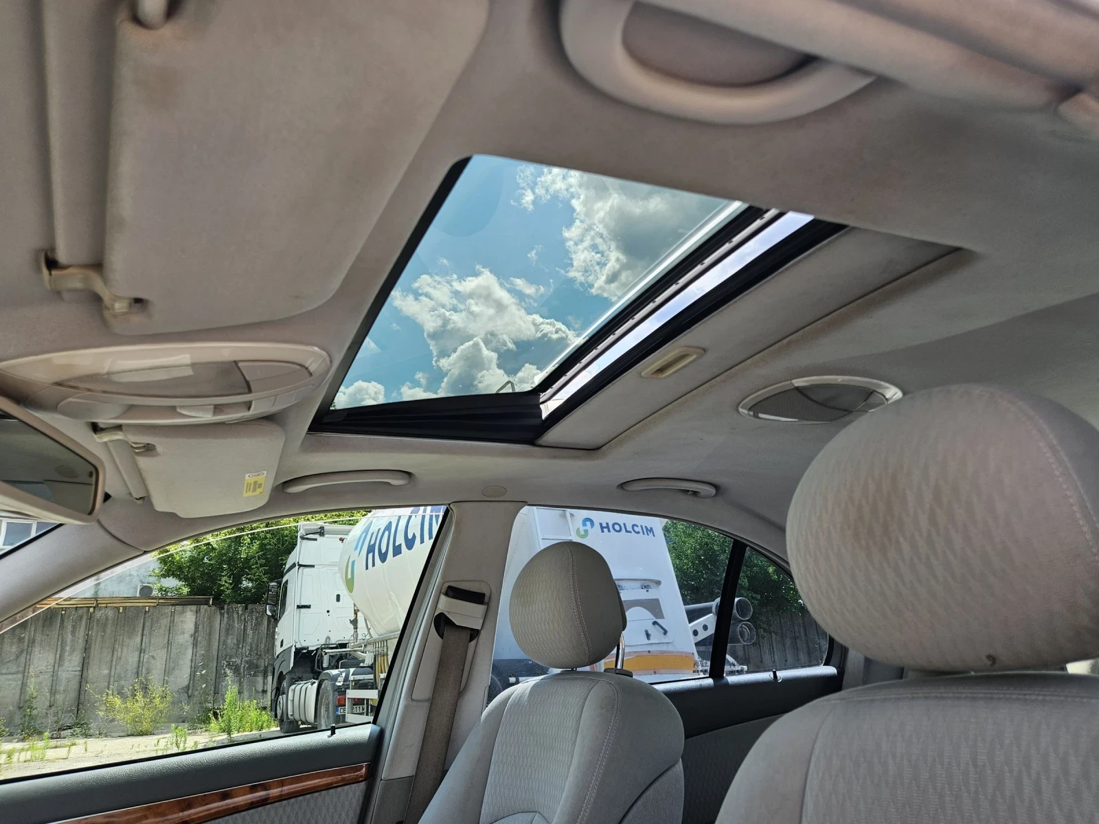 Mercedes-Benz E 220 CDI* Автомат , снимка 8 - Автомобили и джипове - 55178537