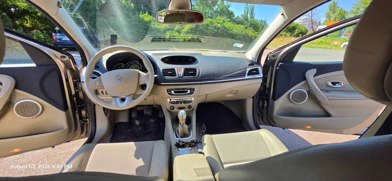 Renault Megane, снимка 9 - Автомобили и джипове - 55535376