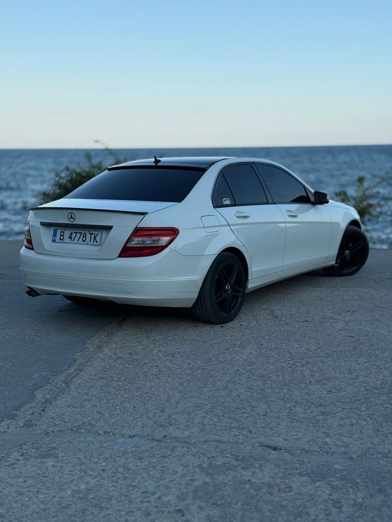 Mercedes-Benz C 200, снимка 3 - Автомобили и джипове - 55589217