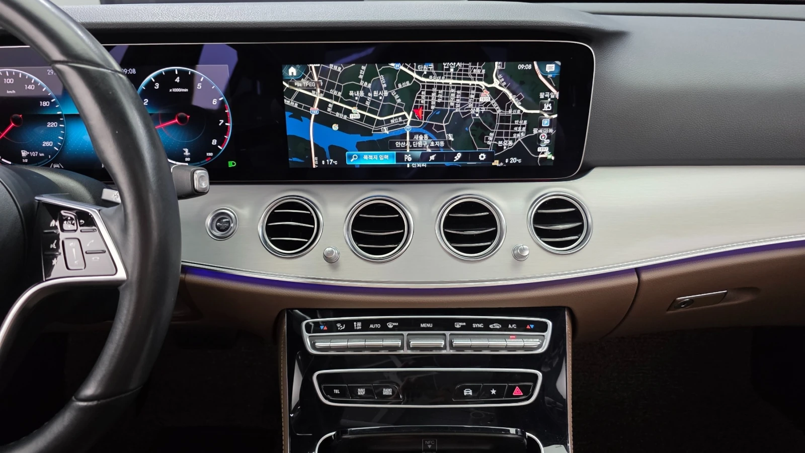 Mercedes-Benz E 250 Avantgarde, снимка 15 - Автомобили и джипове - 55742426