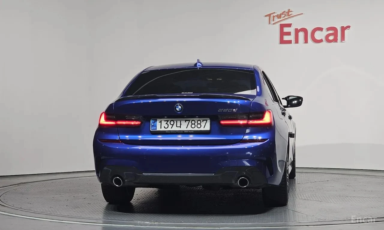 BMW 320 d M Sport | АВТОФИНАНСИРАНЕ | ЦЕНА ДО БЪЛГАРИЯ, снимка 4 - Автомобили и джипове - 55888684