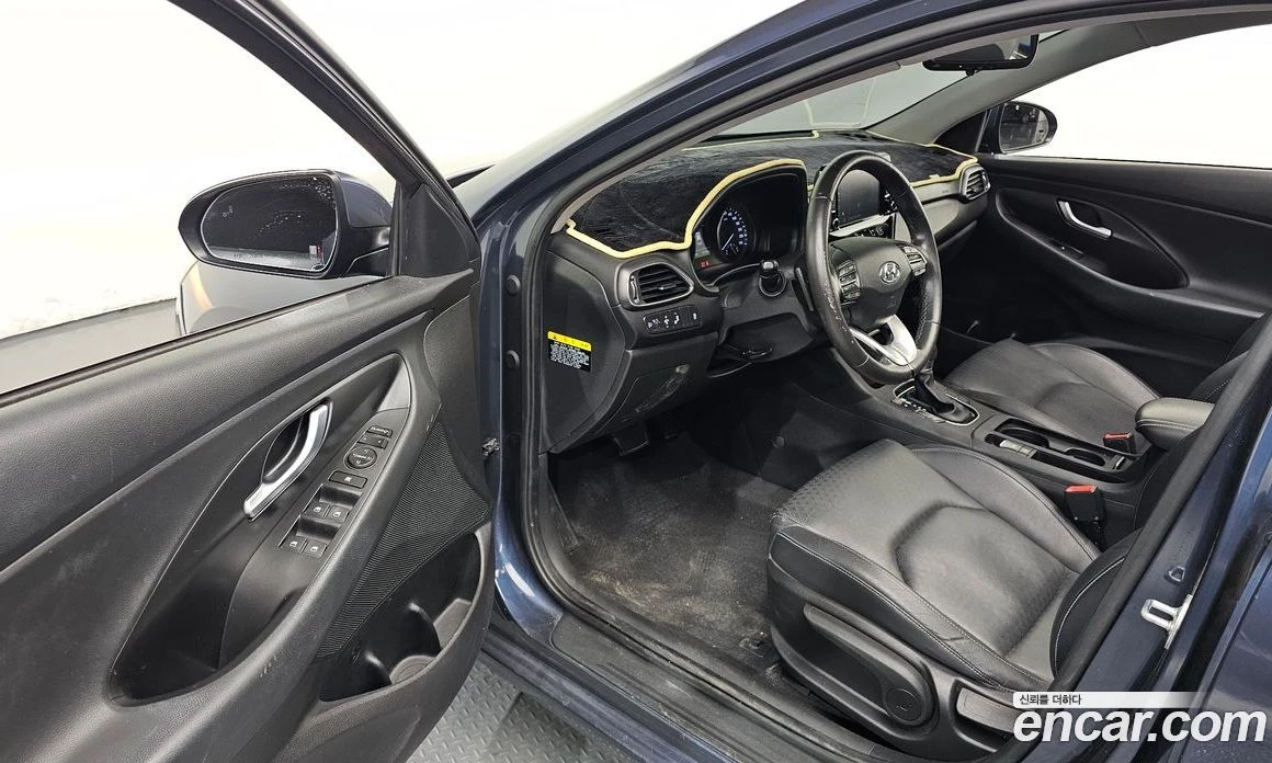 Hyundai I30 1.4 Turbo Smart, снимка 12 - Автомобили и джипове - 55965255