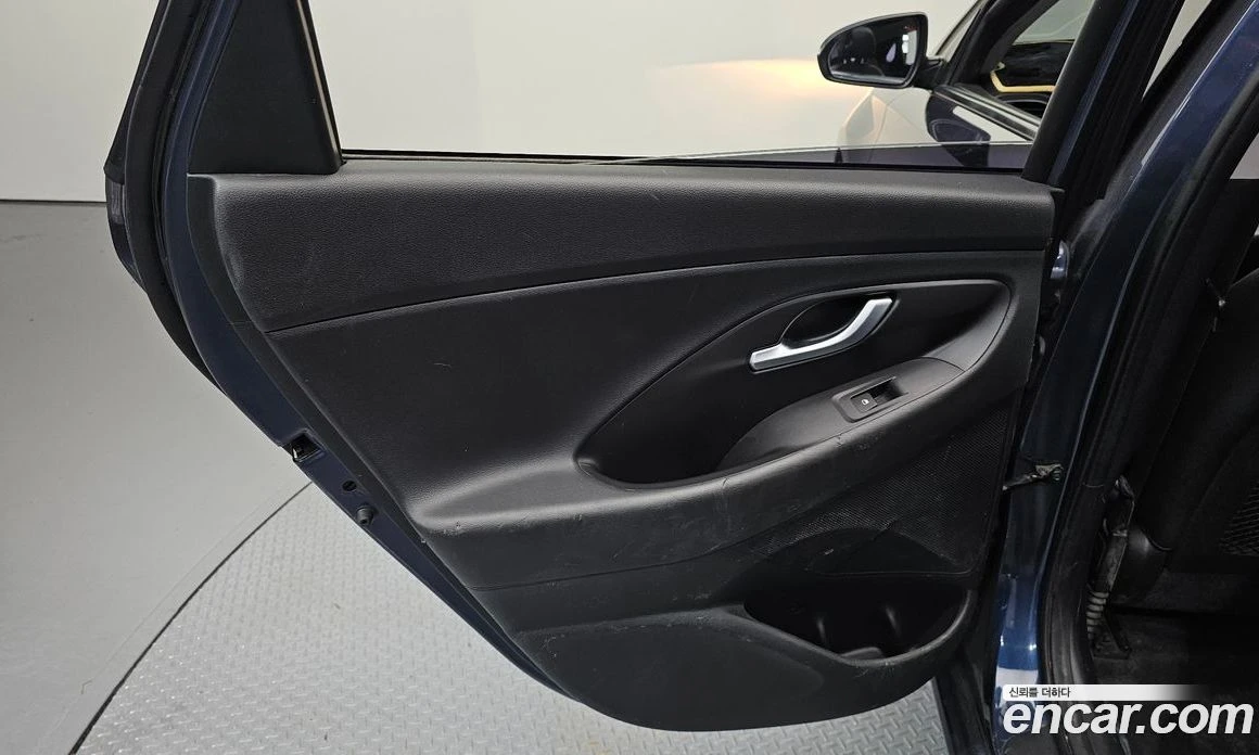 Hyundai I30 1.4 Turbo Smart, снимка 14 - Автомобили и джипове - 55965255
