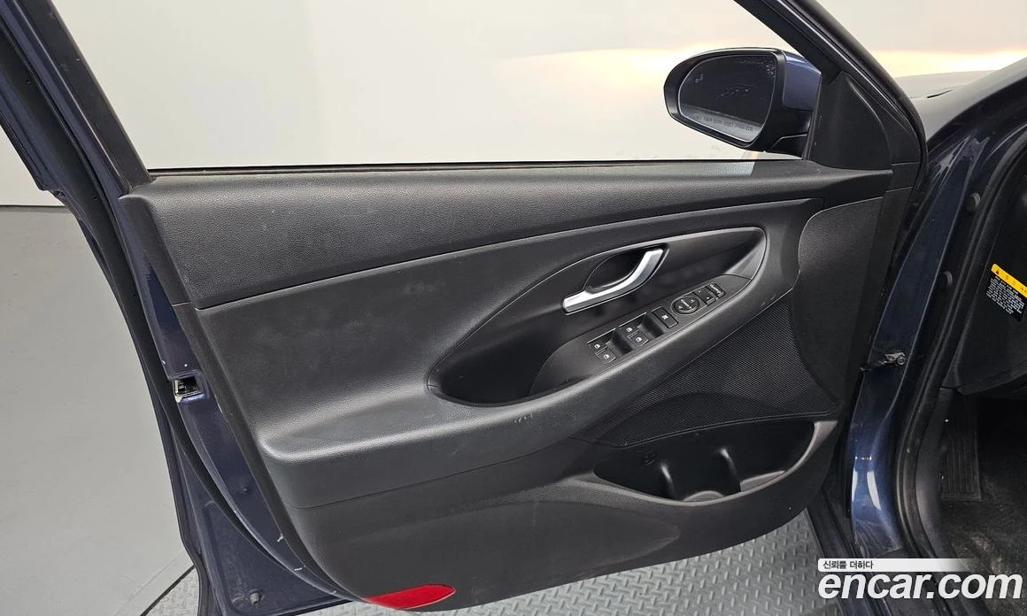 Hyundai I30 1.4 Turbo Smart, снимка 13 - Автомобили и джипове - 55965255