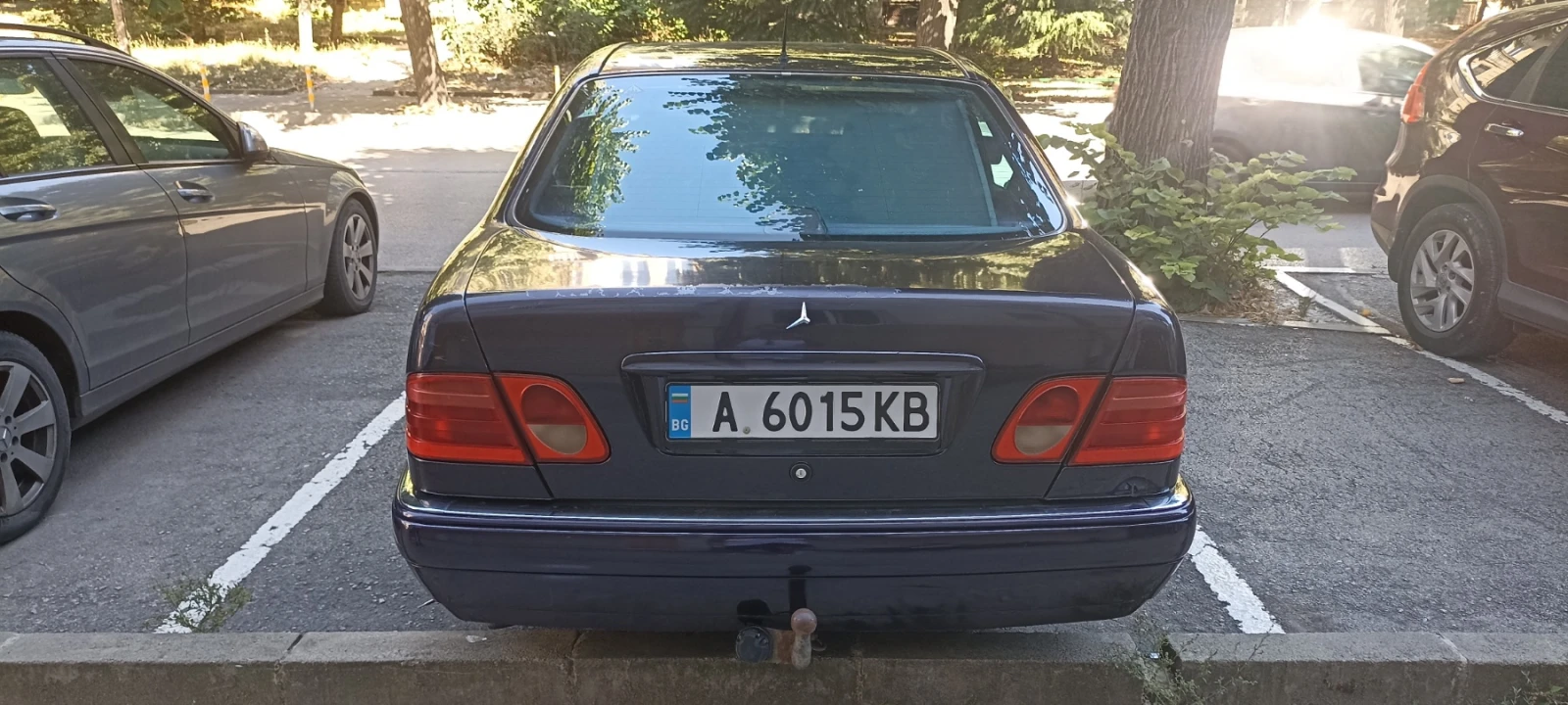 Mercedes-Benz E 200 Avantgarde, снимка 6 - Автомобили и джипове - 56113617