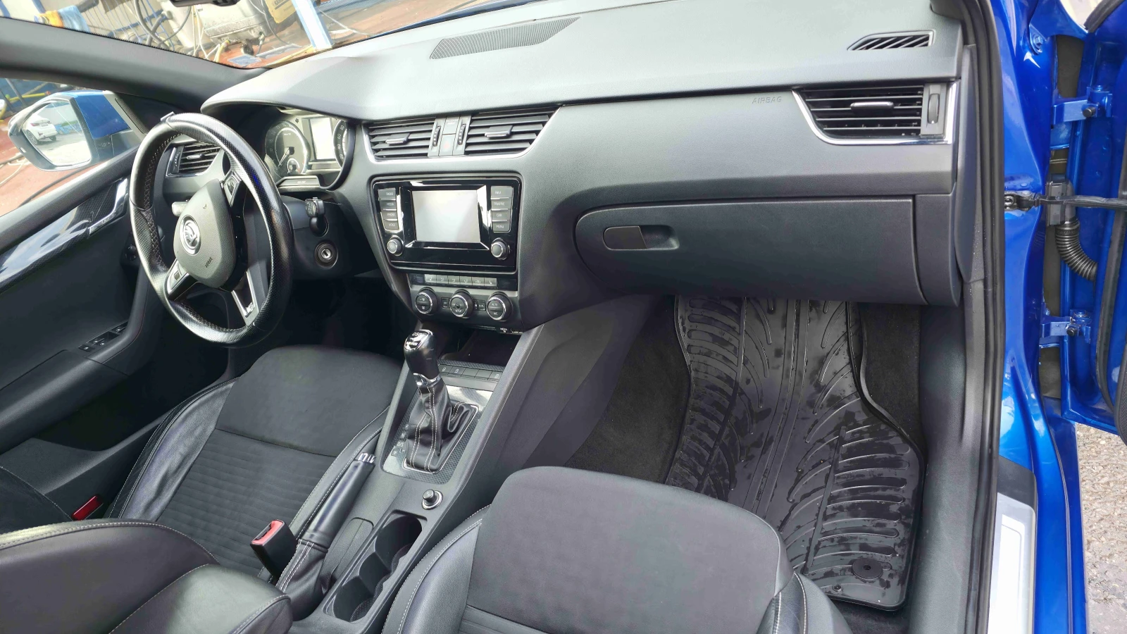 Skoda Octavia, снимка 10 - Автомобили и джипове - 56363611