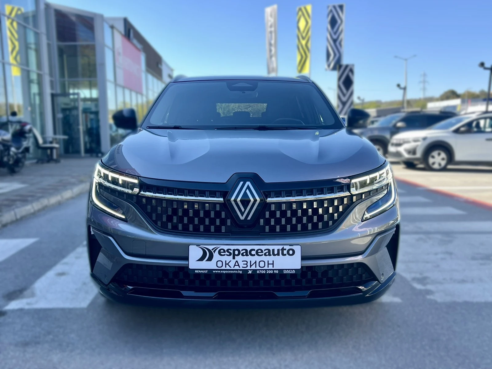 Renault Austral E-Tech Full Hybrid 200 / ICONIC / �������� / 360 | Mobile.bg � ����������� 2
