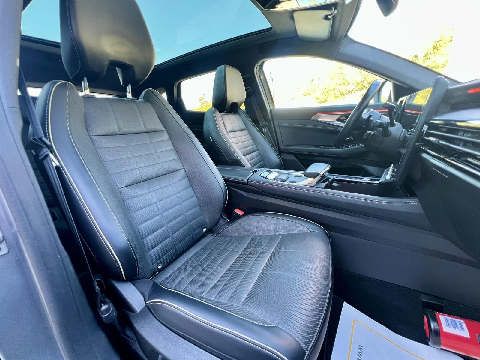 Renault Austral E-Tech Full Hybrid 200 / ICONIC / �������� / 360 | Mobile.bg � ����������� 8