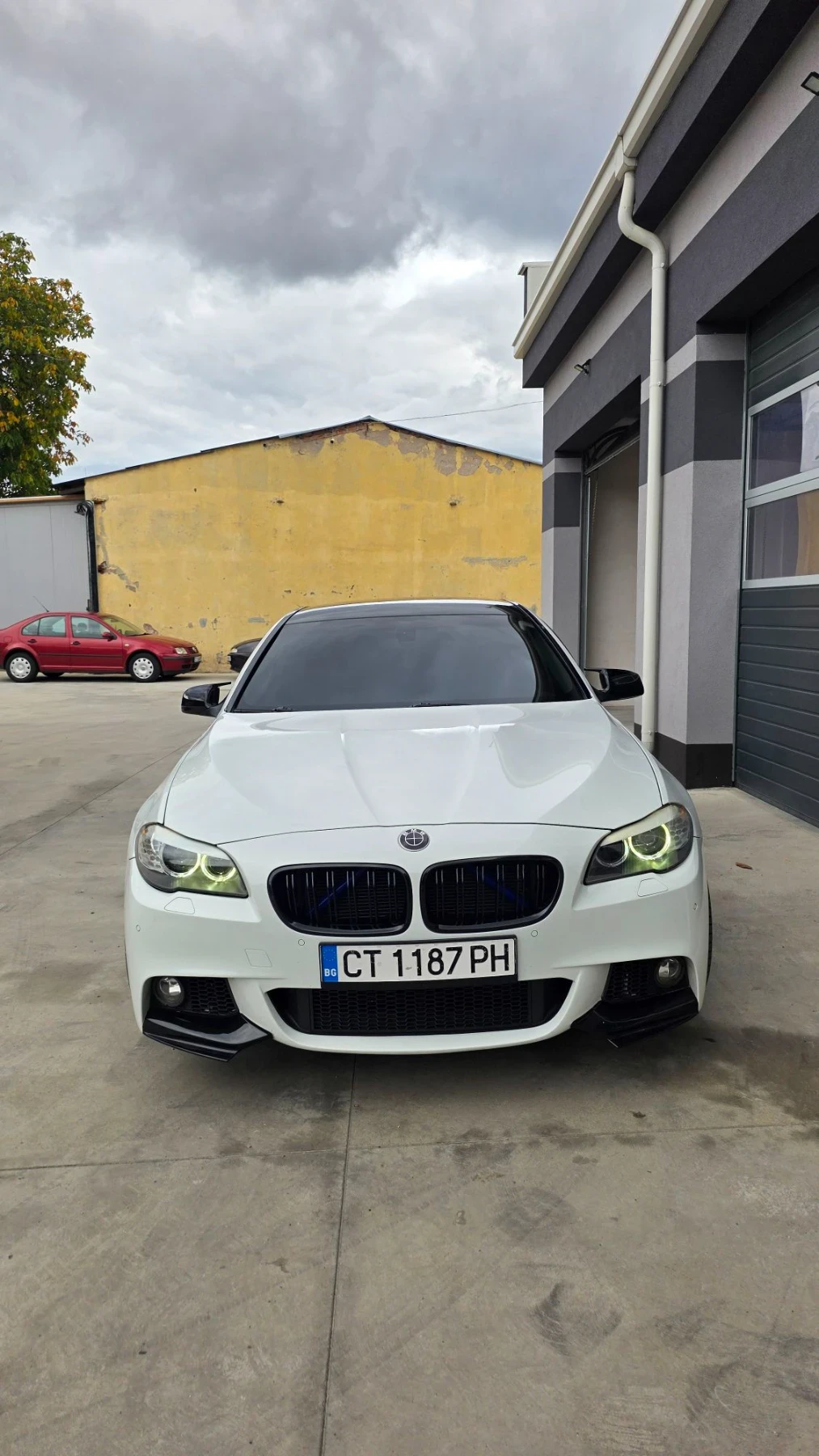 BMW 530 Xdrive 258 напълно обслужен