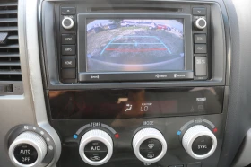 Toyota Sequoia SR5 5.7 V8 4x4, снимка 13