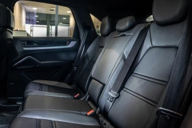 Porsche Cayenne E-HYBRID/FACELIFT/BOSE/MATRIX/PANO/SPORT CHORNO/ | Mobile.bg    16