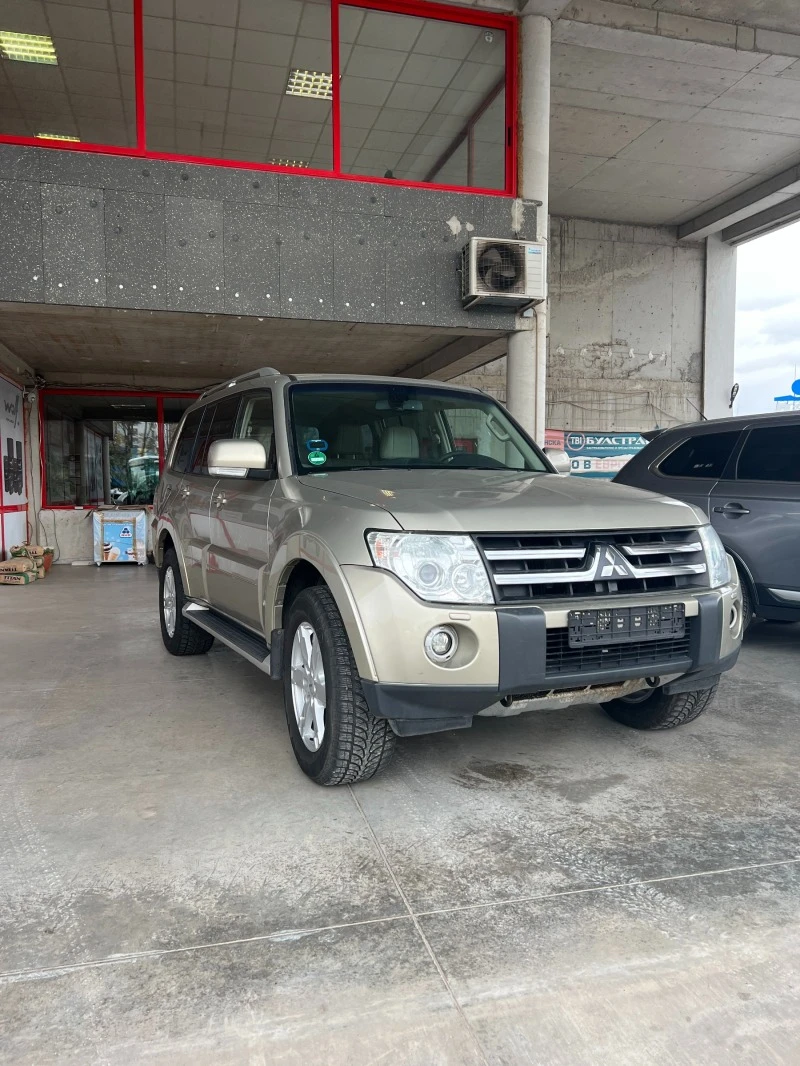 Mitsubishi Pajero 3.8, V6 4x4, Нов Внос от Германия и Гранция, снимка 2 - Автомобили и джипове - 47596291