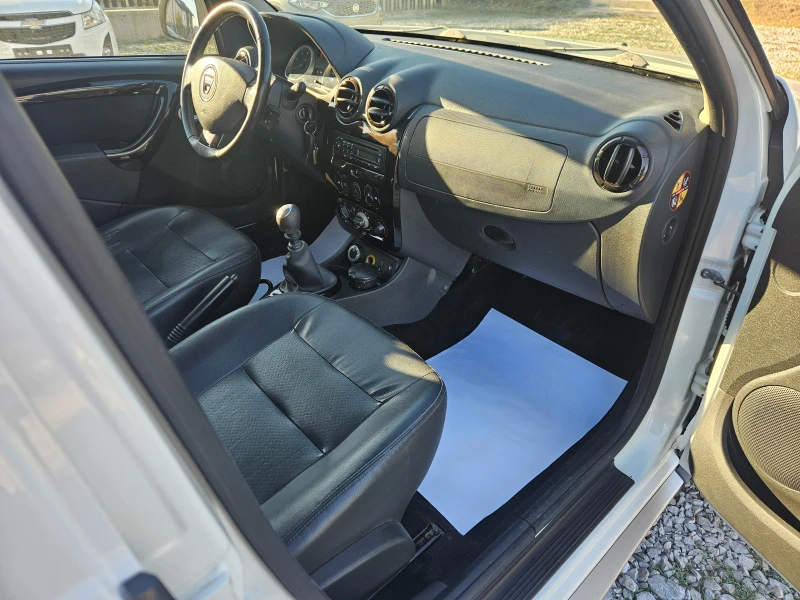 Dacia Duster 1.5DCI  4x4 !!!  6ck !!! Кожа !!!, снимка 8 - Автомобили и джипове - 48354186