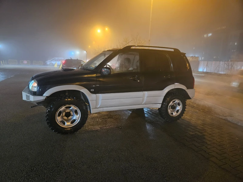 Suzuki Grand vitara 2.0, снимка 6 - Автомобили и джипове - 48500244