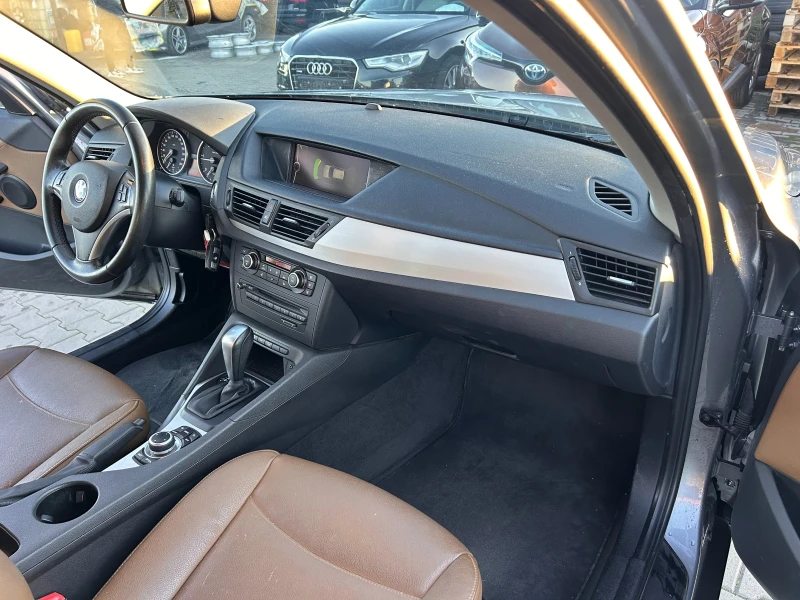 BMW X1 2.3XDRIVE AVTOMAT/PANPRAMA/KOJA/NAVI EURO 5, снимка 10 - Автомобили и джипове - 52415839