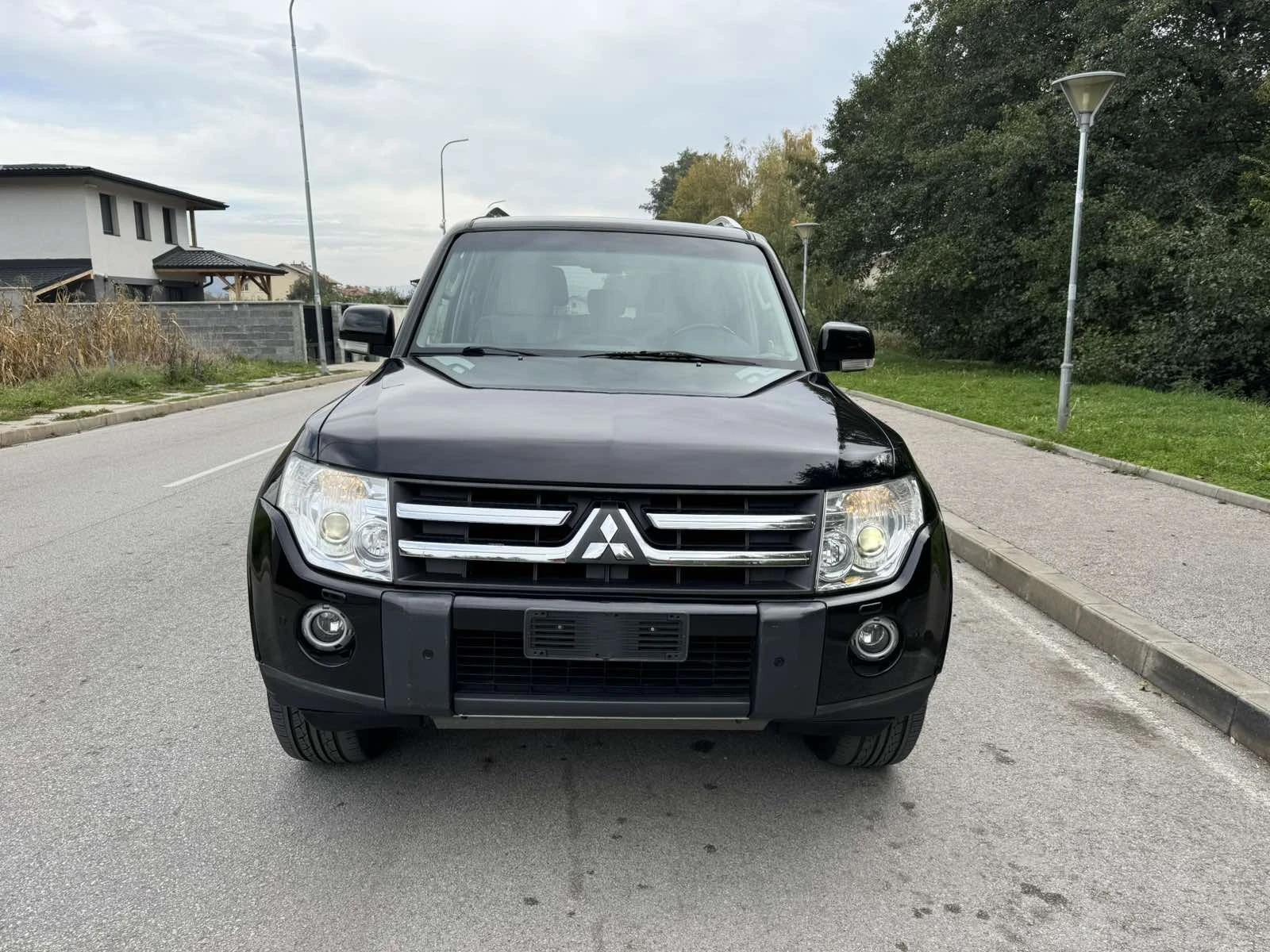 Mitsubishi Pajero 3.2 DID 7 места Автоматик  - изображение 3