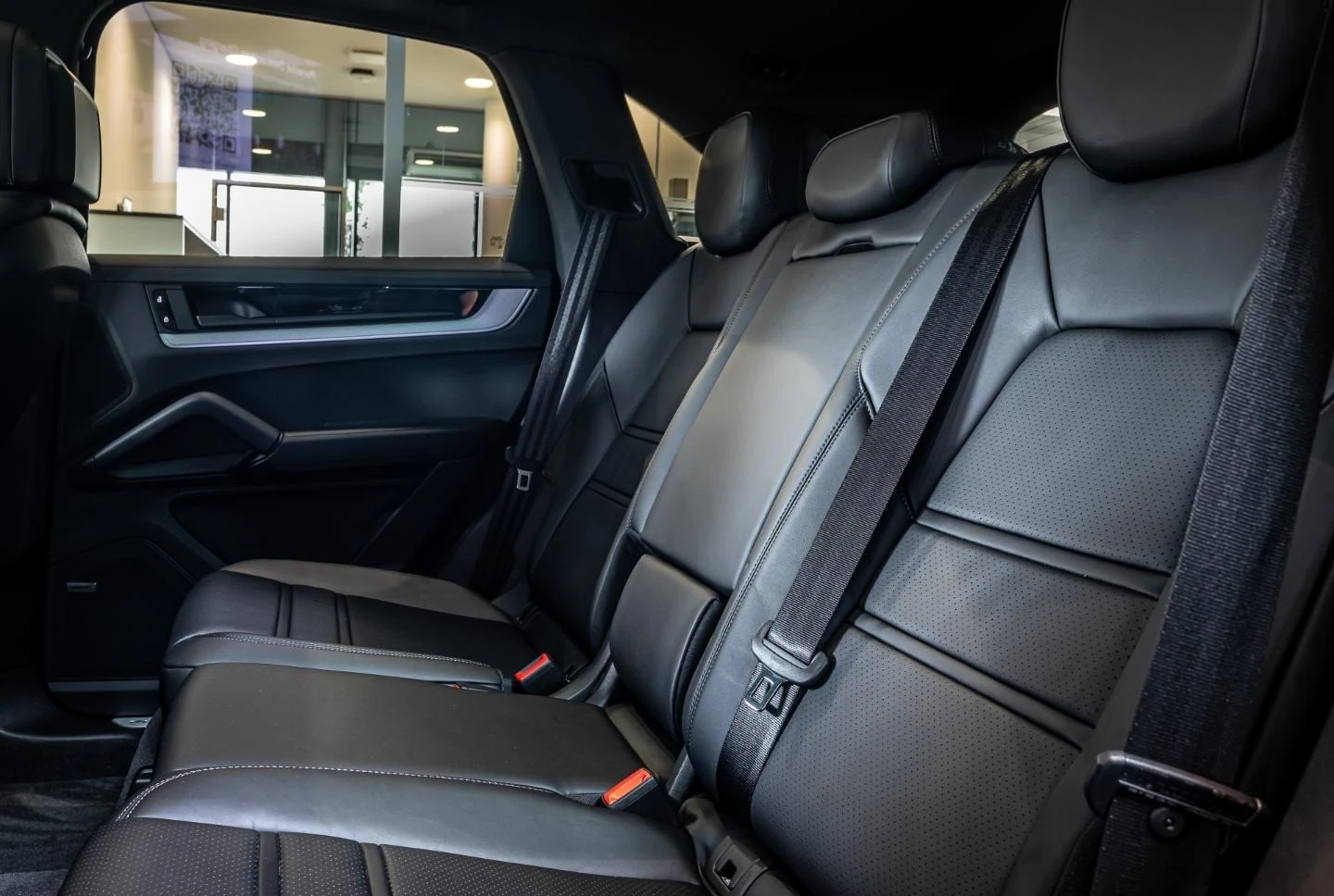 Porsche Cayenne E-HYBRID/FACELIFT/BOSE/MATRIX/PANO/SPORT CHORNO/ | Mobile.bg   16