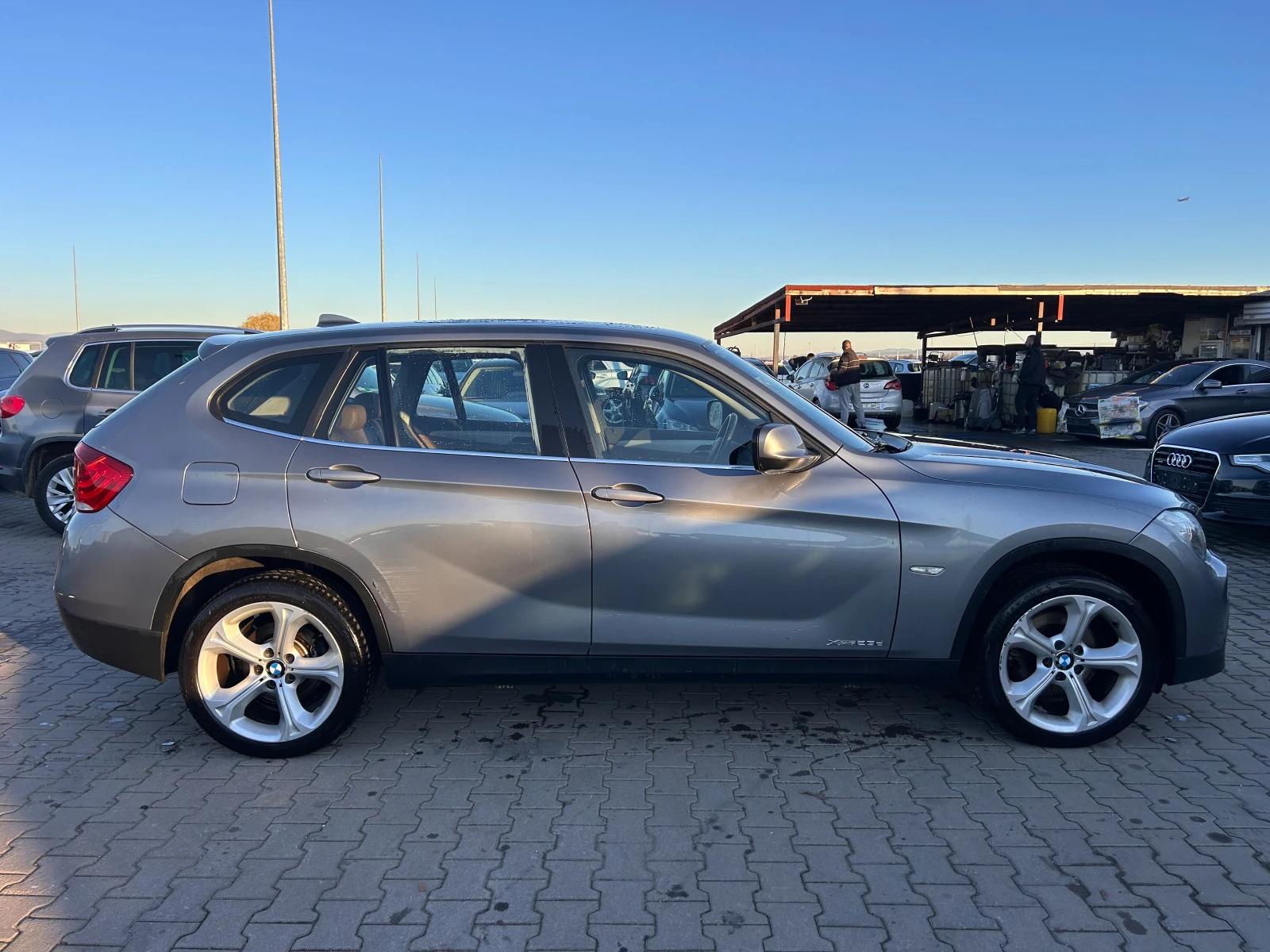 BMW X1 2.3XDRIVE AVTOMAT/PANPRAMA/KOJA/NAVI EURO 5 | Mobile.bg   5