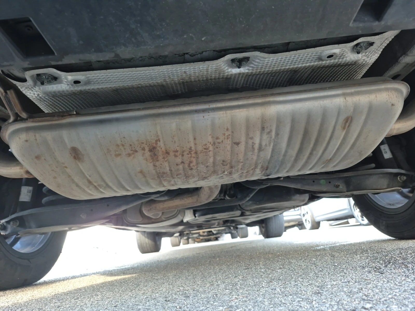 VW Atlas * * CARFAX * * ���� ������ * *  | Mobile.bg � ����������� 15