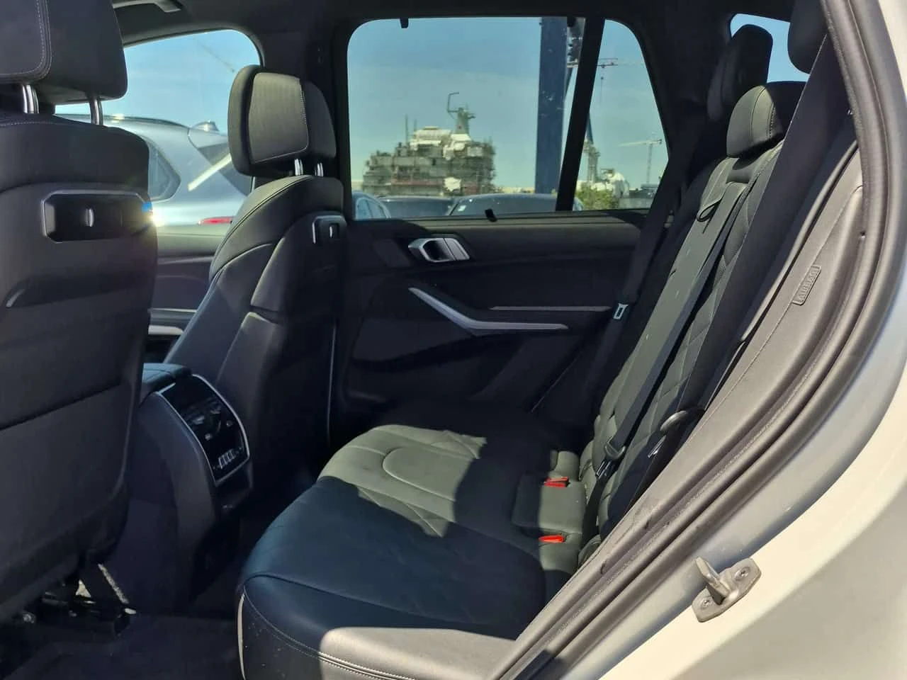 BMW X5 xDrive40i /360/DIS/HUD/H&K/������/���������� | Mobile.bg � ����������� 11