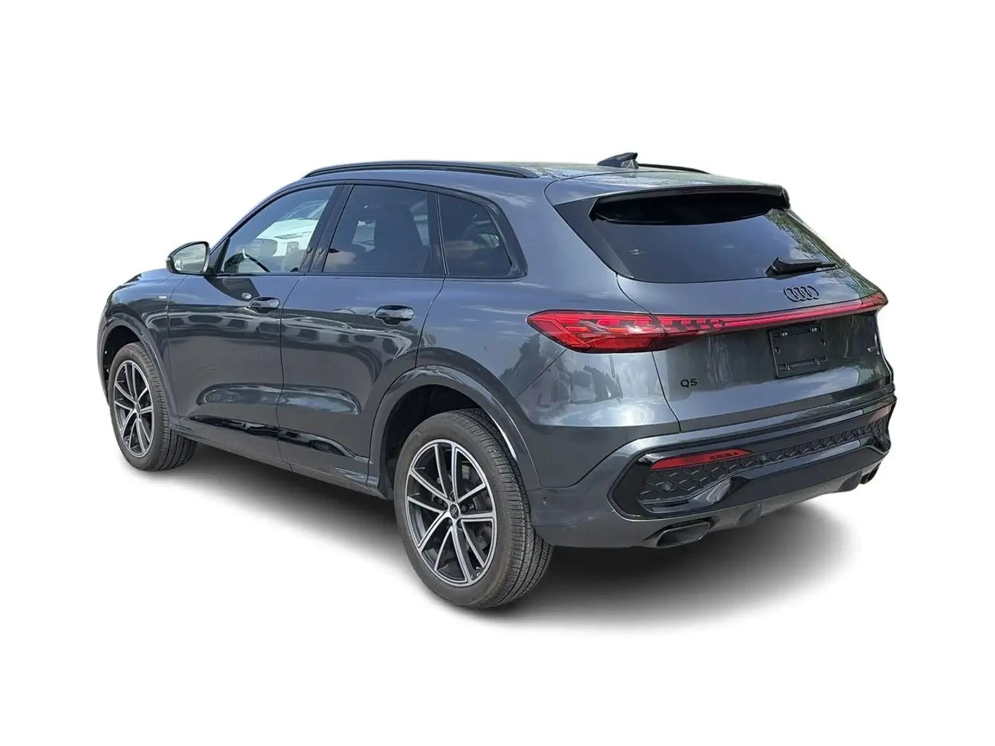 Audi Q5 S-Line * Black Pkg * AвтоКредит * (ЦЕНА ДО БГ), снимка 5 - Автомобили и джипове - 54895641