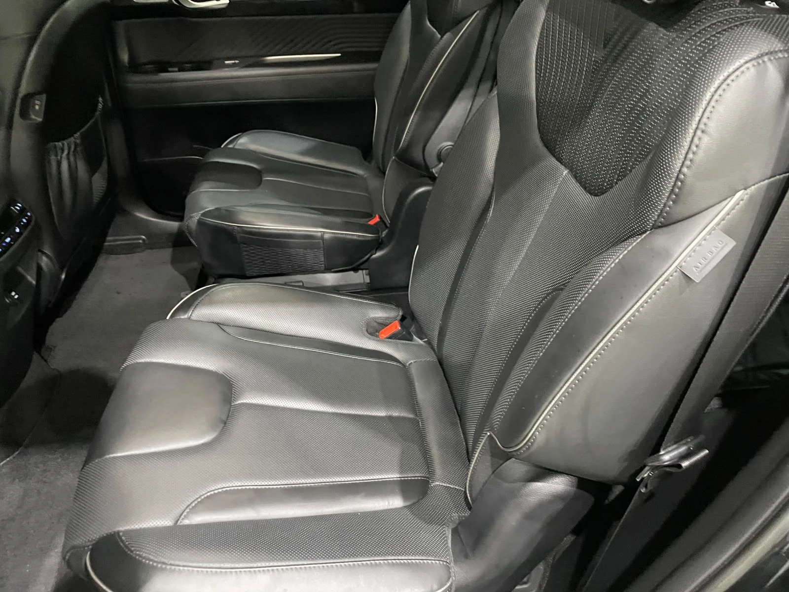 Hyundai Palisade 3.8 ! 4WD ! 6+ 1 ! Calligraphy !, снимка 12 - Автомобили и джипове - 55280547