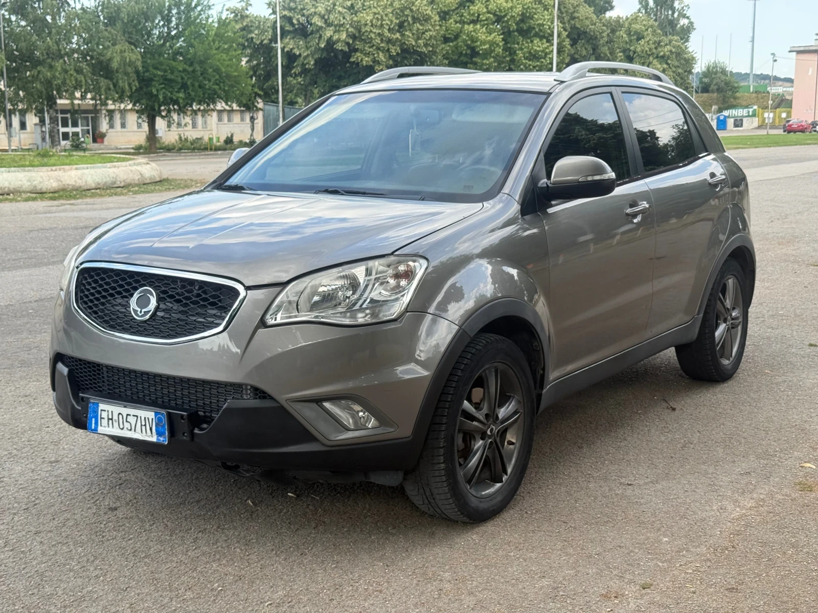 SsangYong Korando 2.0d-175kc, снимка 3 - Автомобили и джипове - 55302010