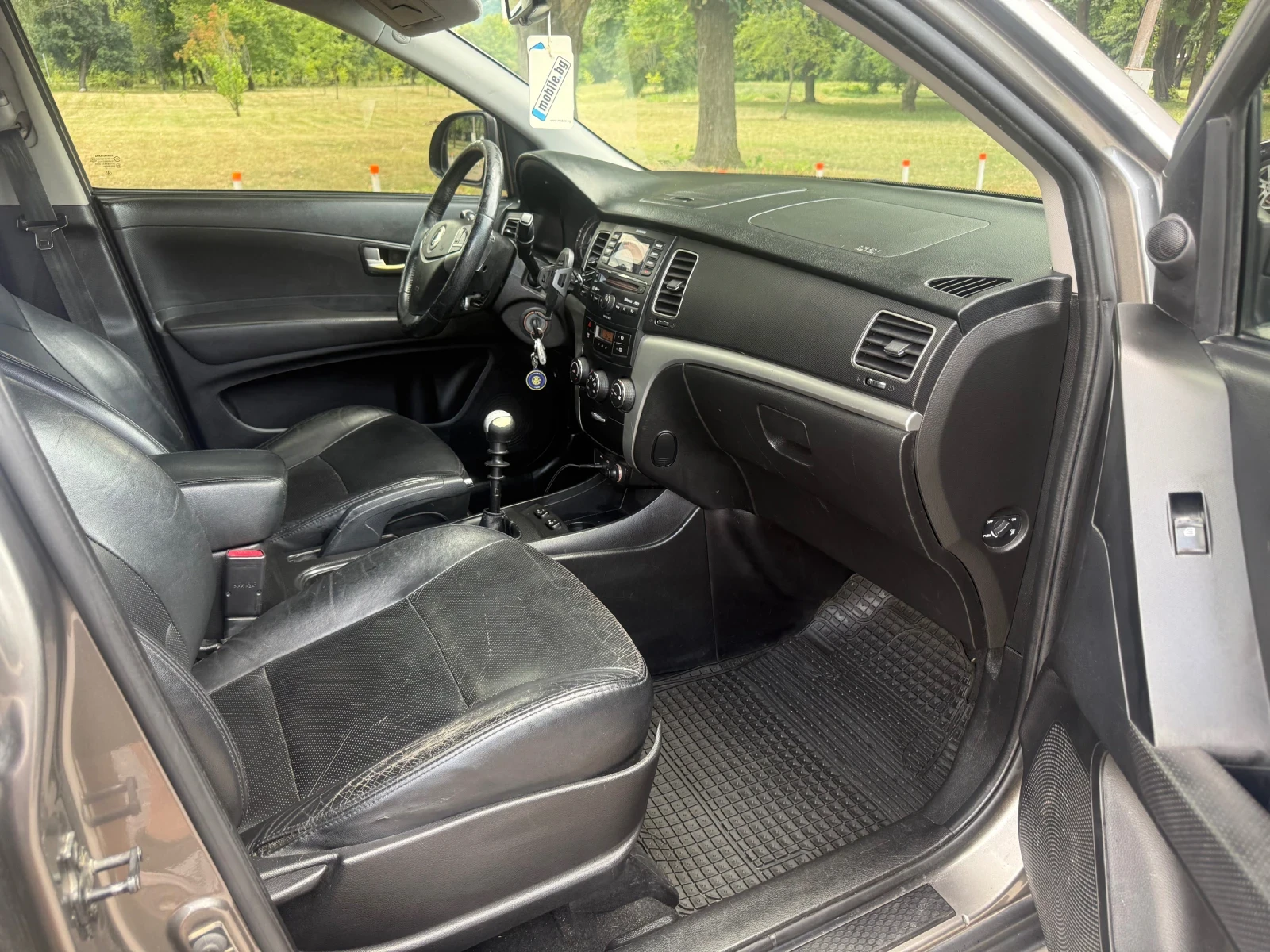 SsangYong Korando 2.0d-175kc, снимка 11 - Автомобили и джипове - 55302010