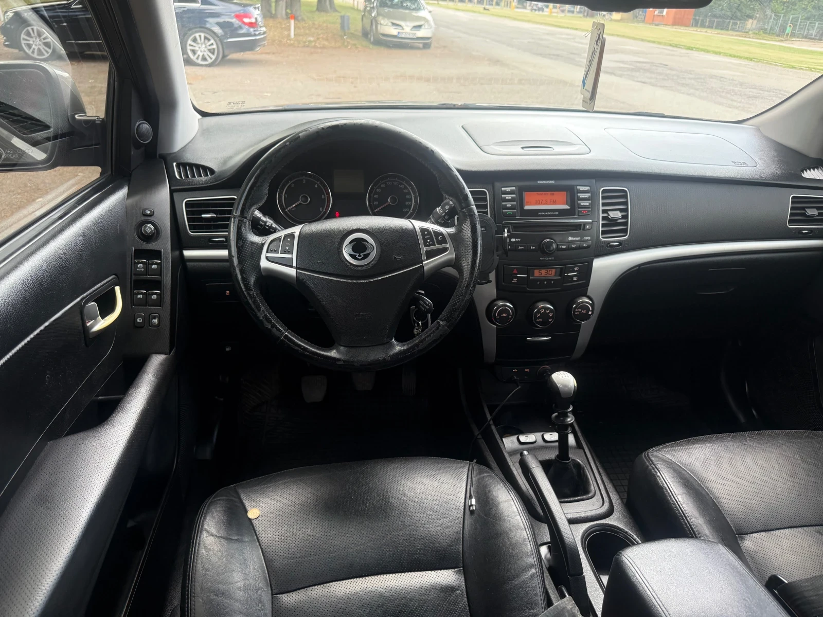 SsangYong Korando 2.0d-175kc, снимка 8 - Автомобили и джипове - 55302010