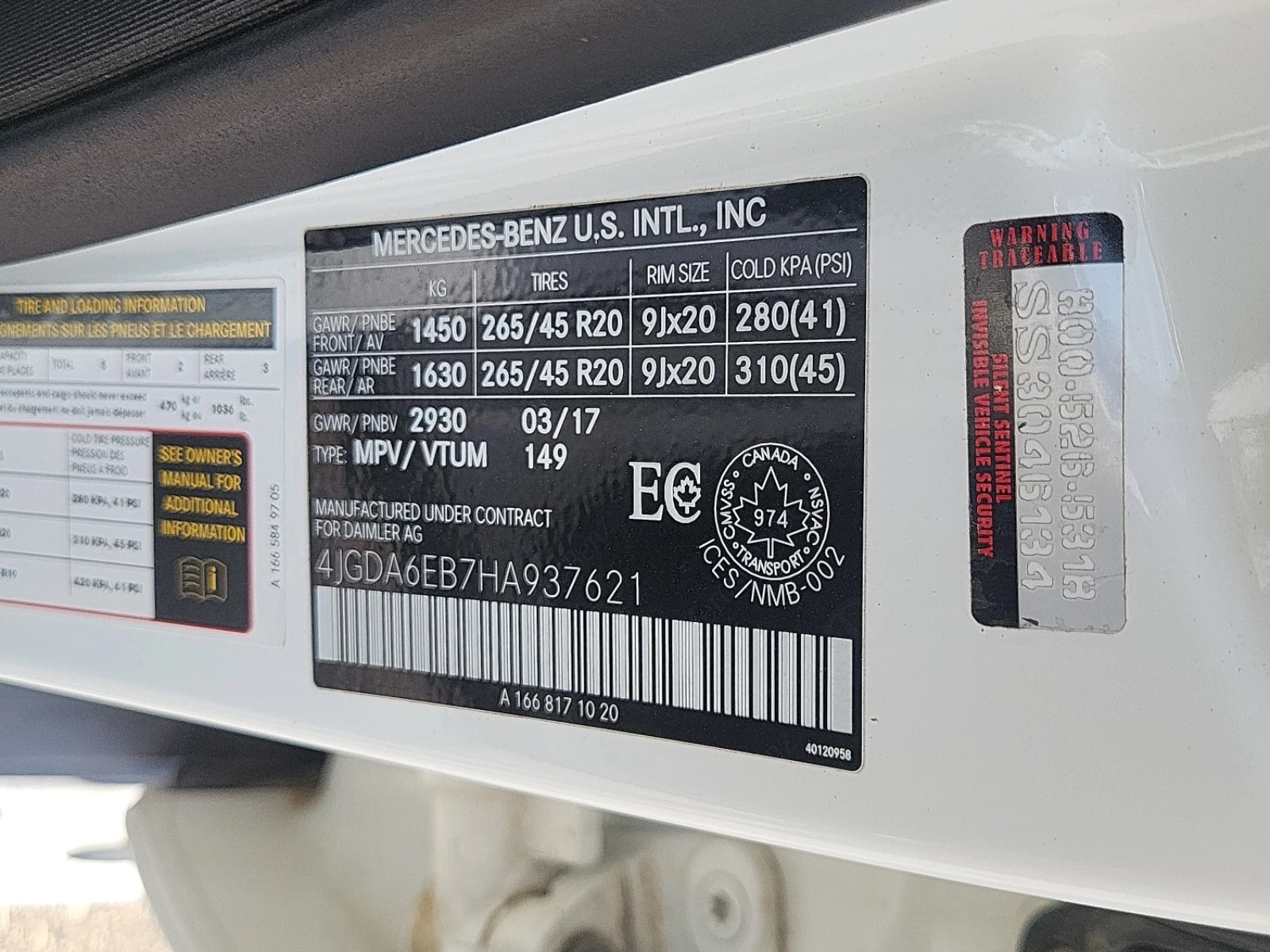 Mercedes-Benz GLE 43 AMG  DISTRONIC / 360 / MEMORY / BURMESTER , снимка 8 - Автомобили и джипове - 56023194