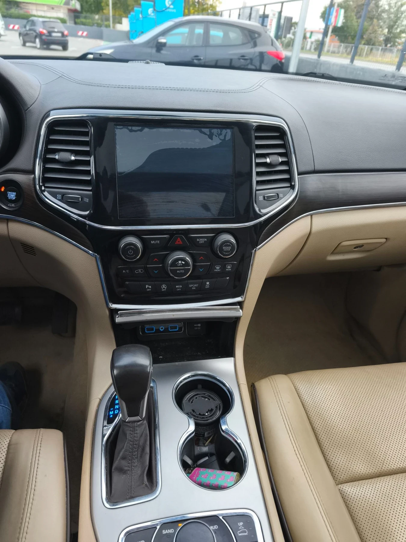Jeep Grand cherokee Jeep Grand cherokee Overland 3.6 2019, снимка 13 - Автомобили и джипове - 56230097