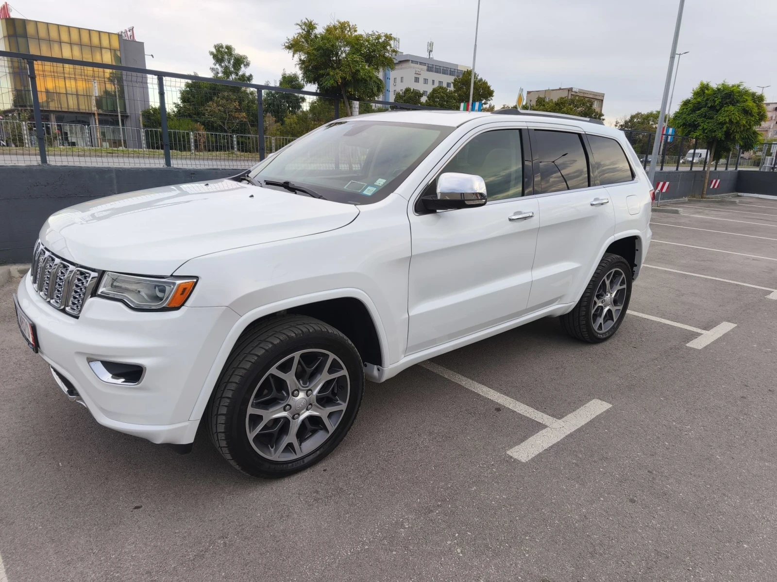 Jeep Grand cherokee Jeep Grand cherokee Overland 3.6 2019, снимка 9 - Автомобили и джипове - 56230097